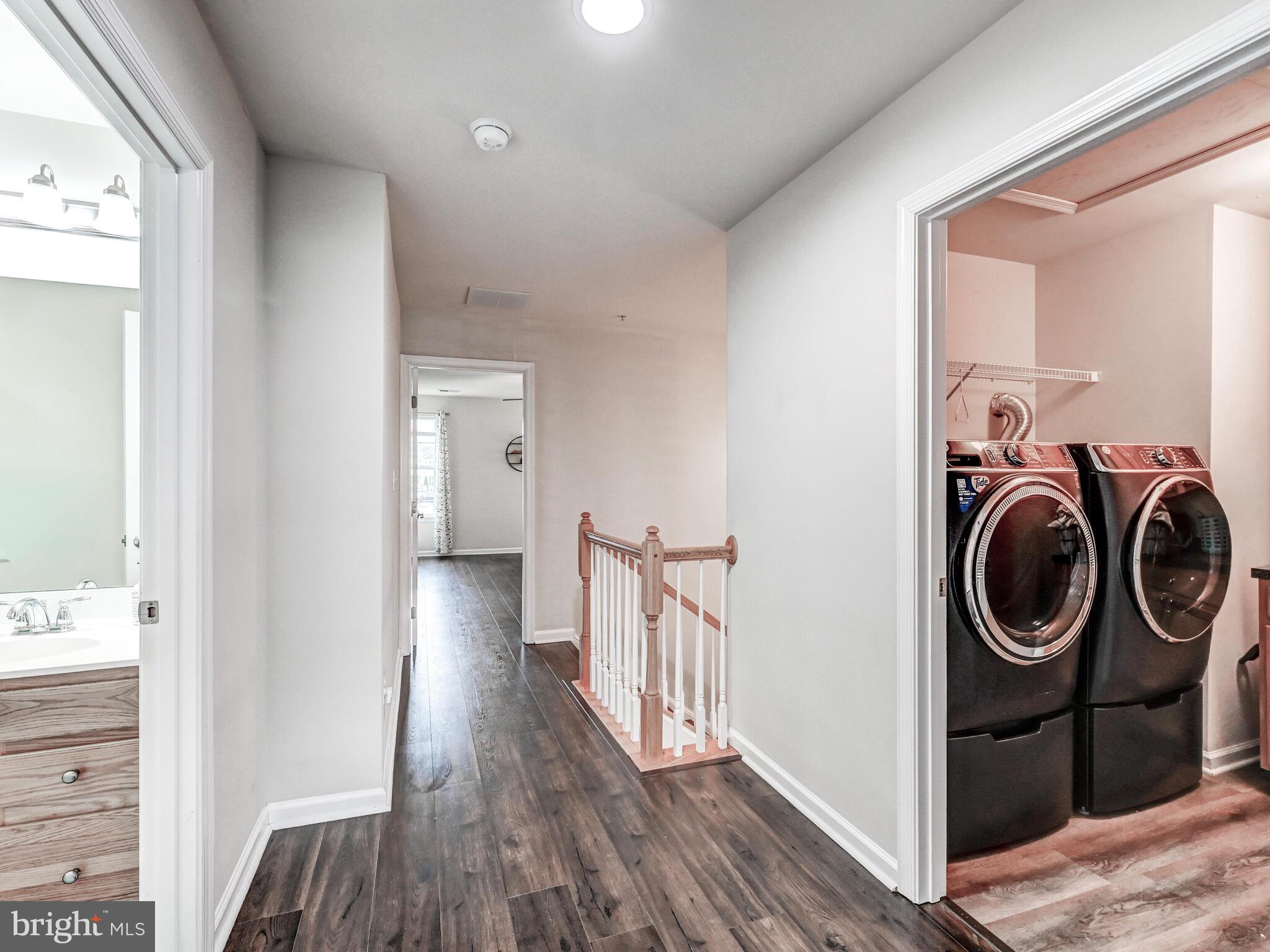 MONMOUTH MEADOWS - Residential