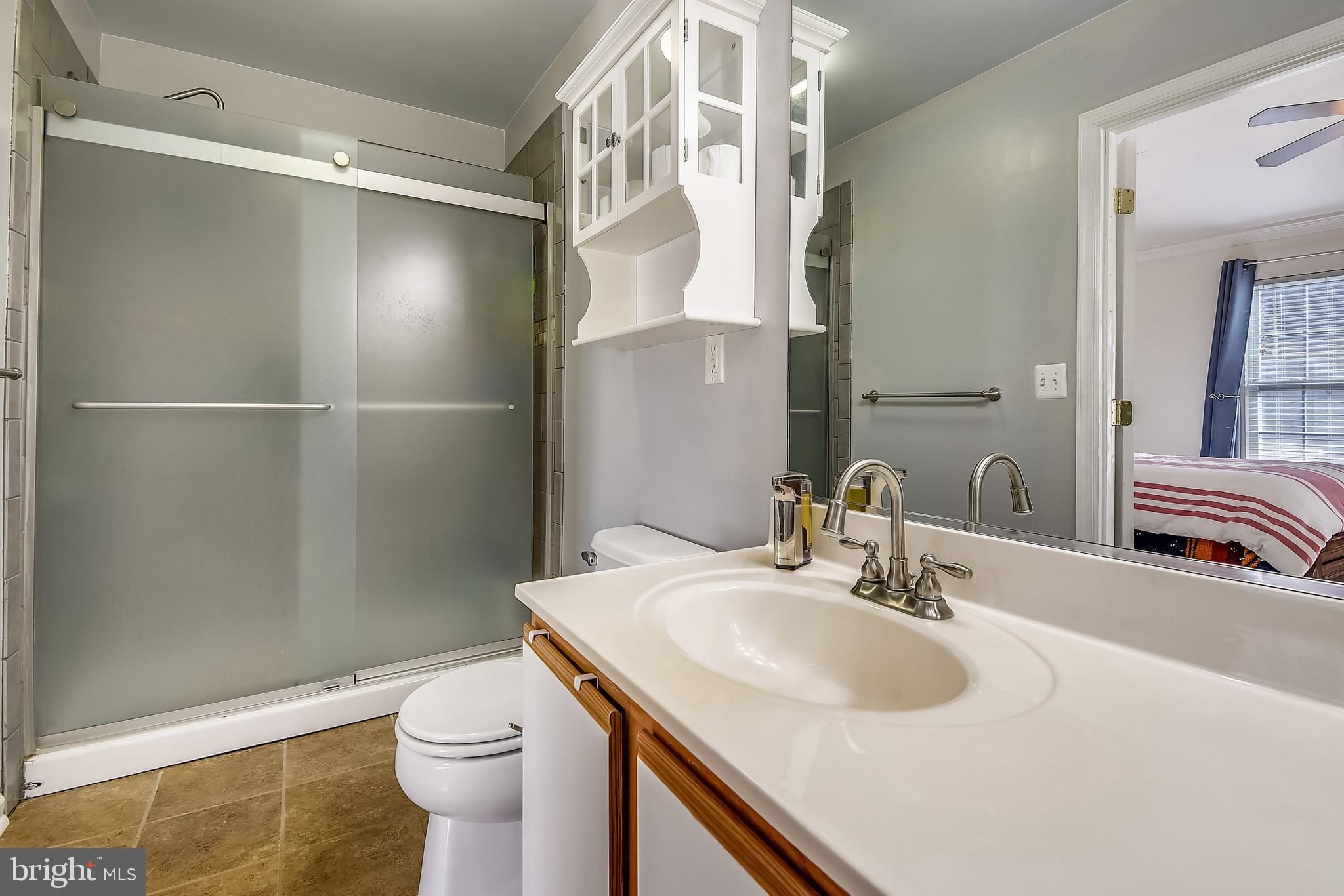 CROMWELL FOUNTAIN - Residential