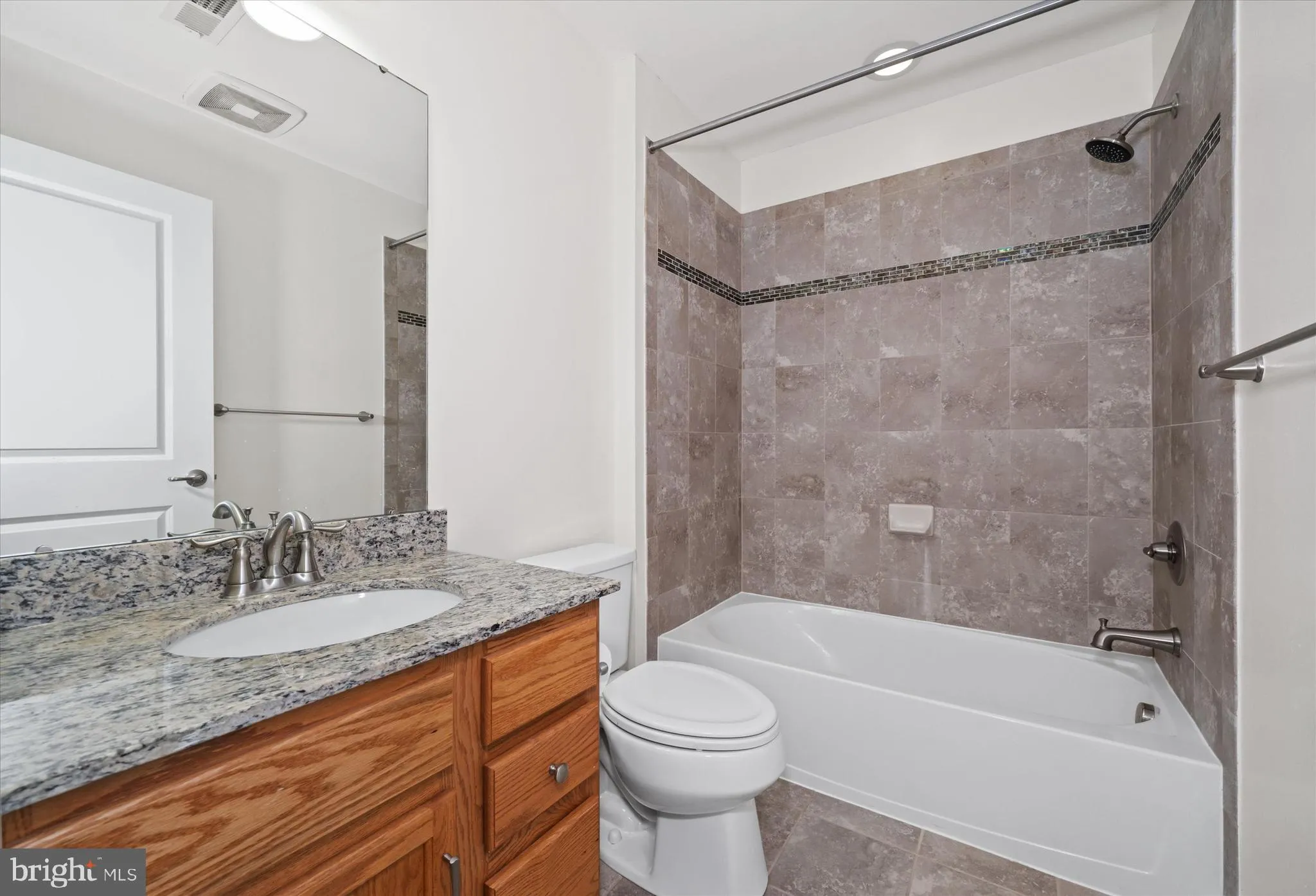 Newark, Delaware 19702, United States, 4 Bedrooms Bedrooms, ,4 BathroomsBathrooms,Residential,Active,140815
