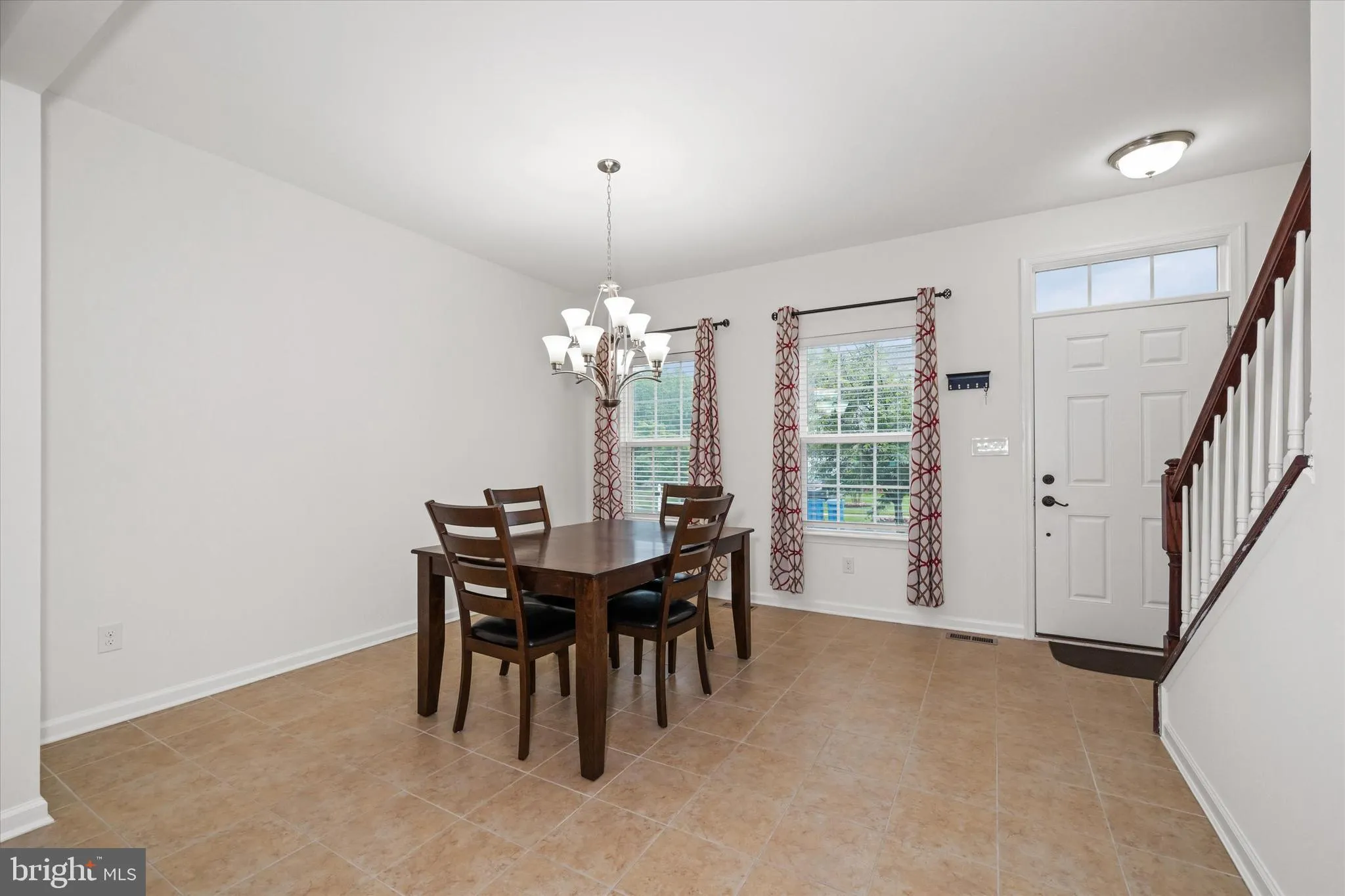 Newark, Delaware 19702, United States, 4 Bedrooms Bedrooms, ,4 BathroomsBathrooms,Residential,Active,140815