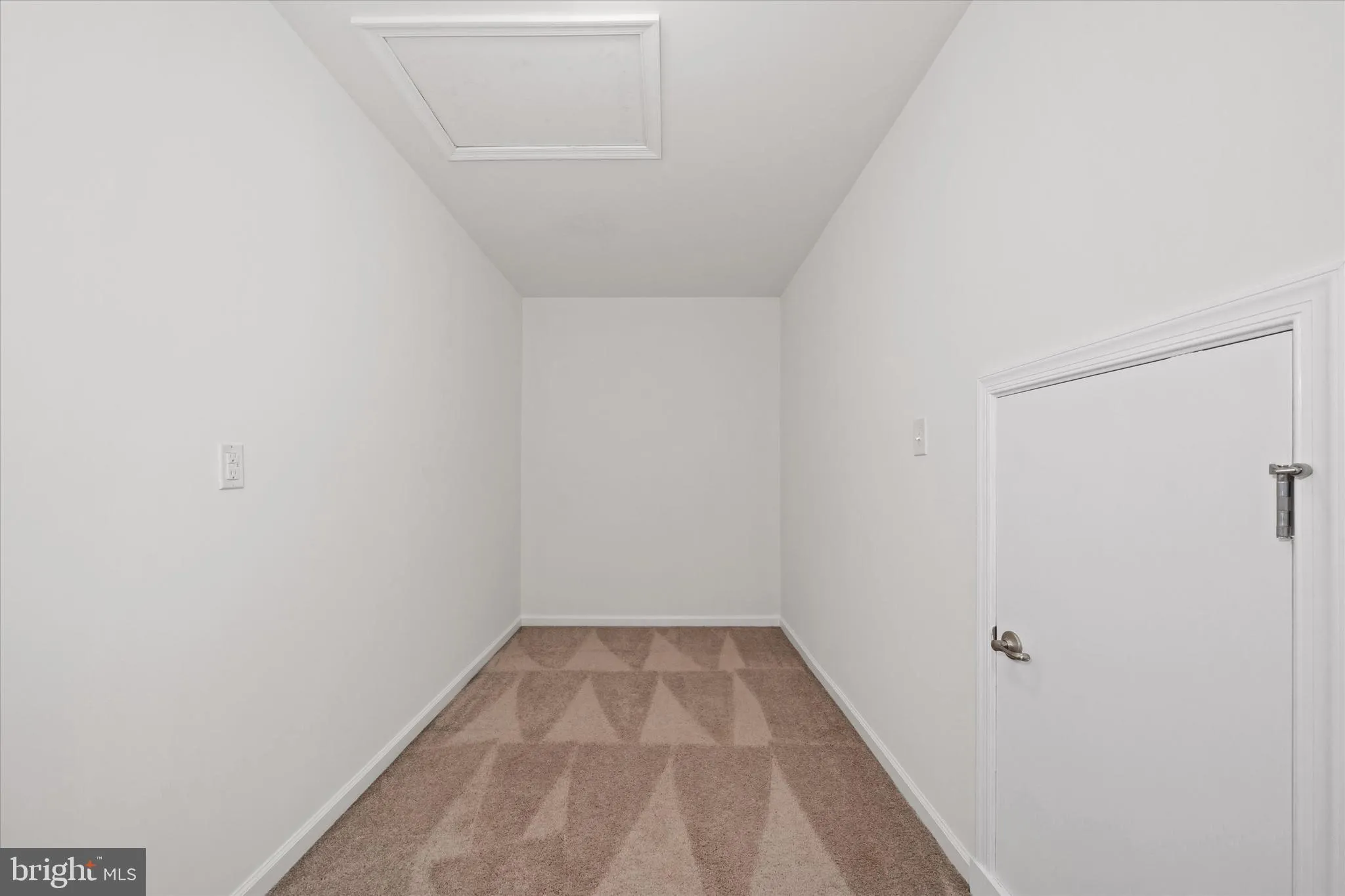 Newark, Delaware 19702, United States, 4 Bedrooms Bedrooms, ,4 BathroomsBathrooms,Residential,Active,140815