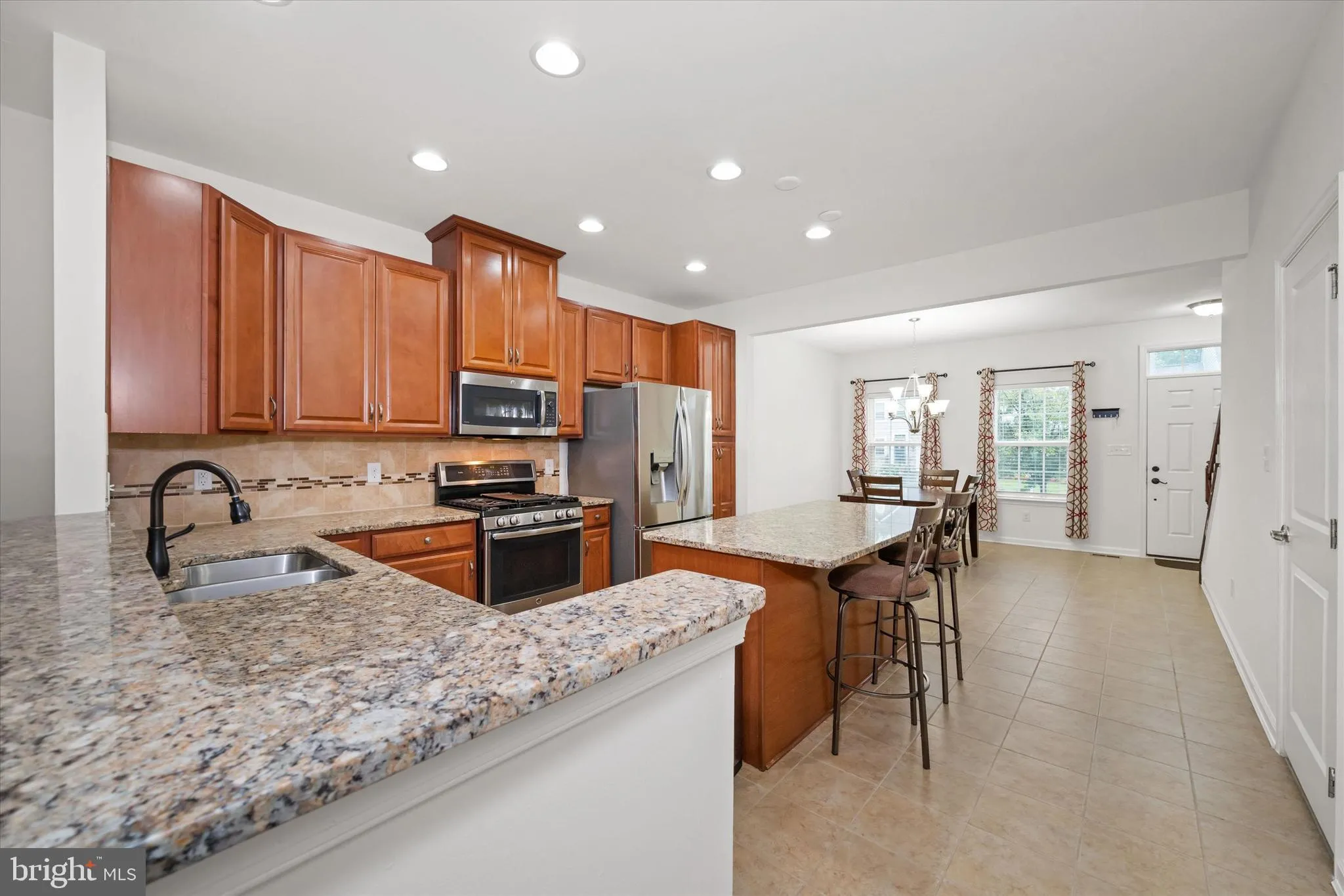 Newark, Delaware 19702, United States, 4 Bedrooms Bedrooms, ,4 BathroomsBathrooms,Residential,Active,140815