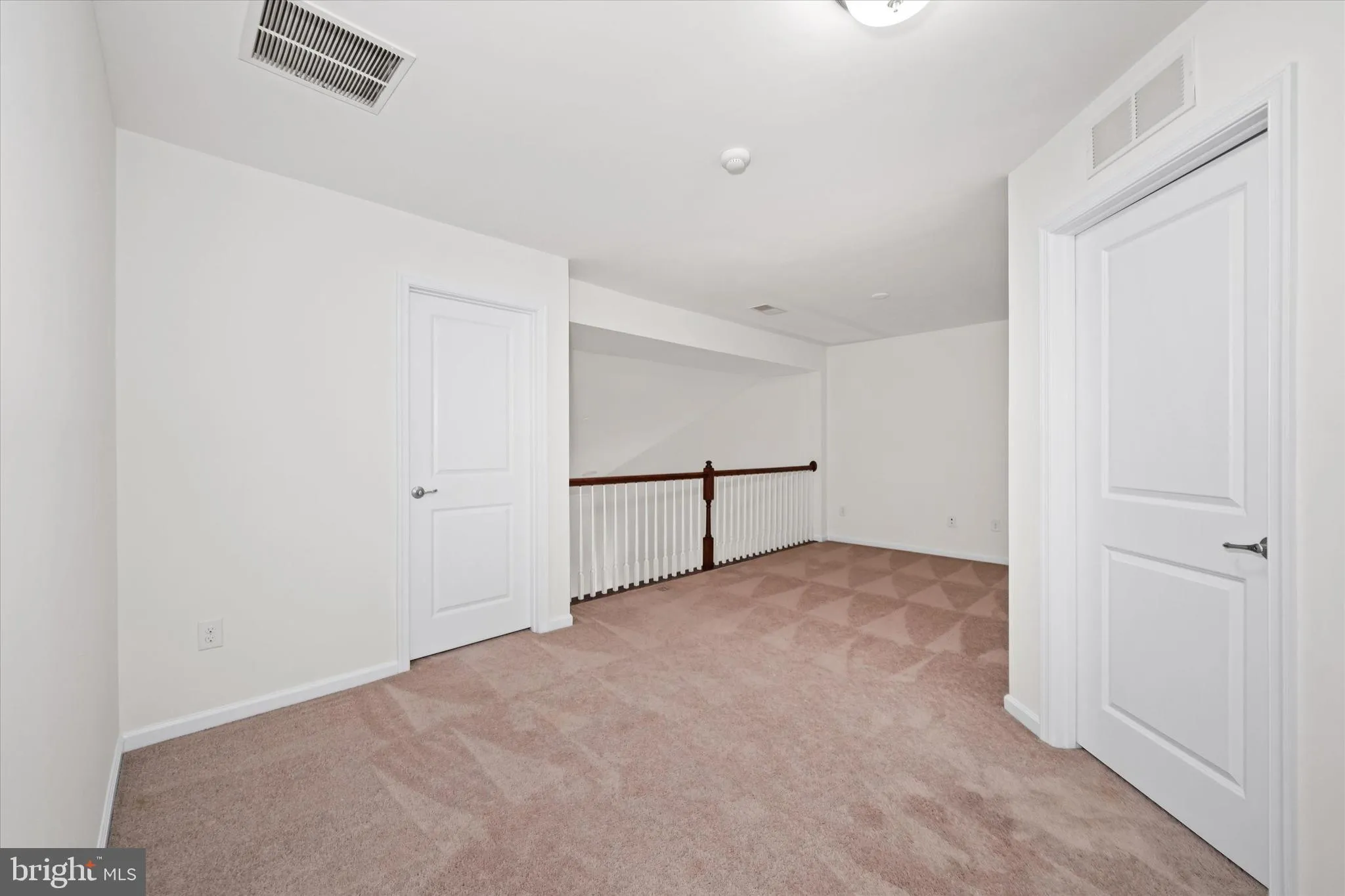 Newark, Delaware 19702, United States, 4 Bedrooms Bedrooms, ,4 BathroomsBathrooms,Residential,Active,140815