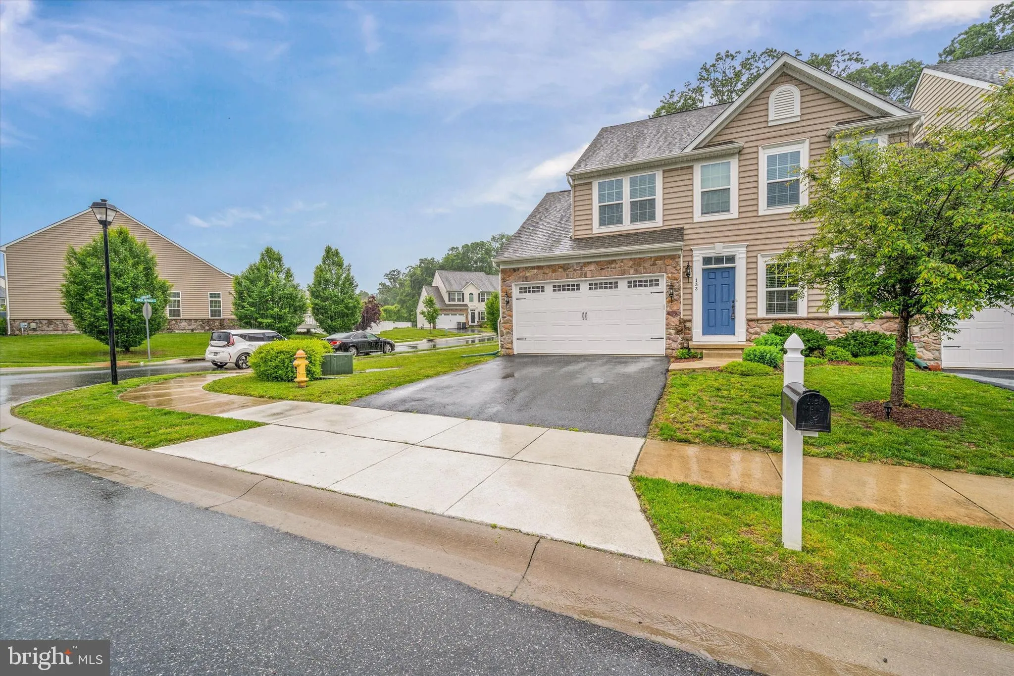Newark, Delaware 19702, United States, 4 Bedrooms Bedrooms, ,4 BathroomsBathrooms,Residential,Active,140815