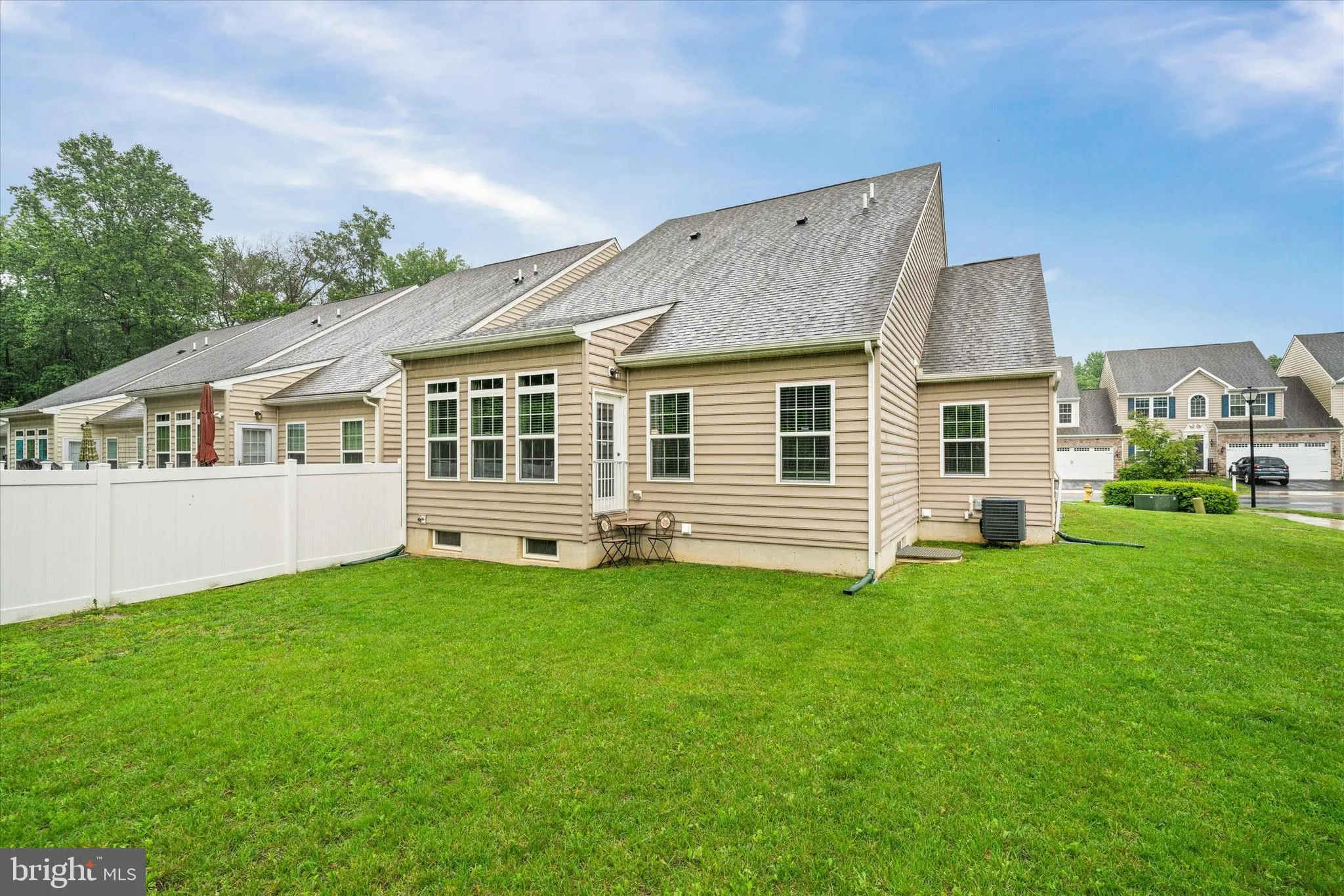 Newark, Delaware 19702, United States, 4 Bedrooms Bedrooms, ,4 BathroomsBathrooms,Residential,Active,140815