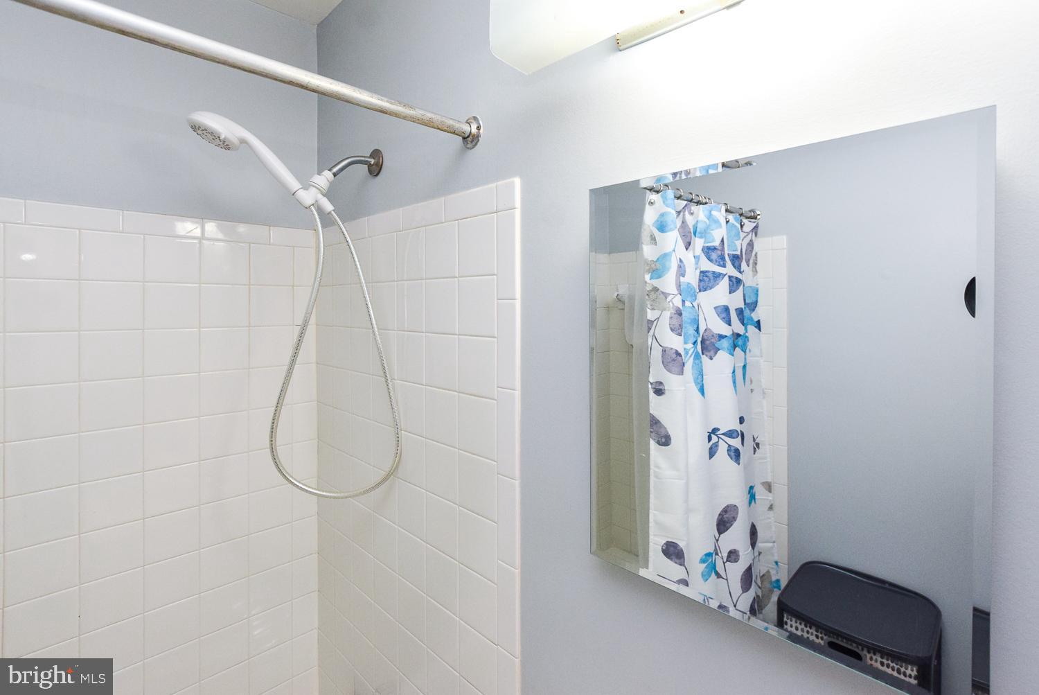 BELLE AMI - Residential