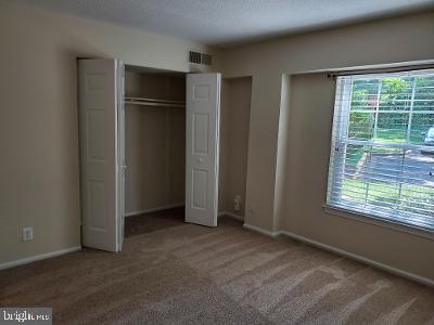 THE COLONIES - Residential Lease