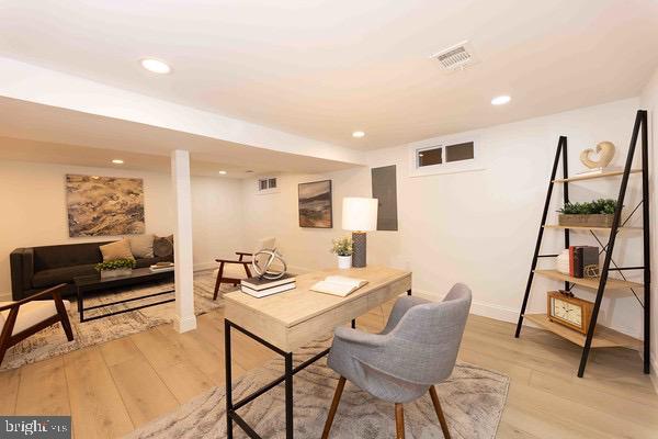 BELTSVILLE - Residential