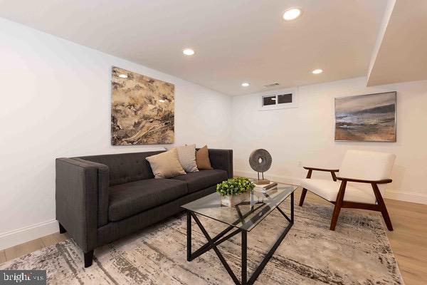 BELTSVILLE - Residential