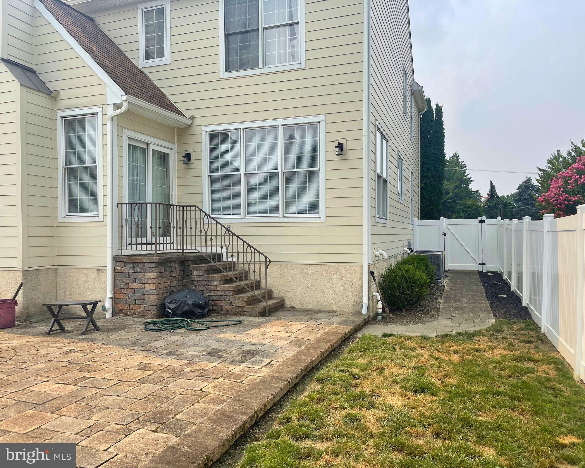 305 LANGFORD ROAD