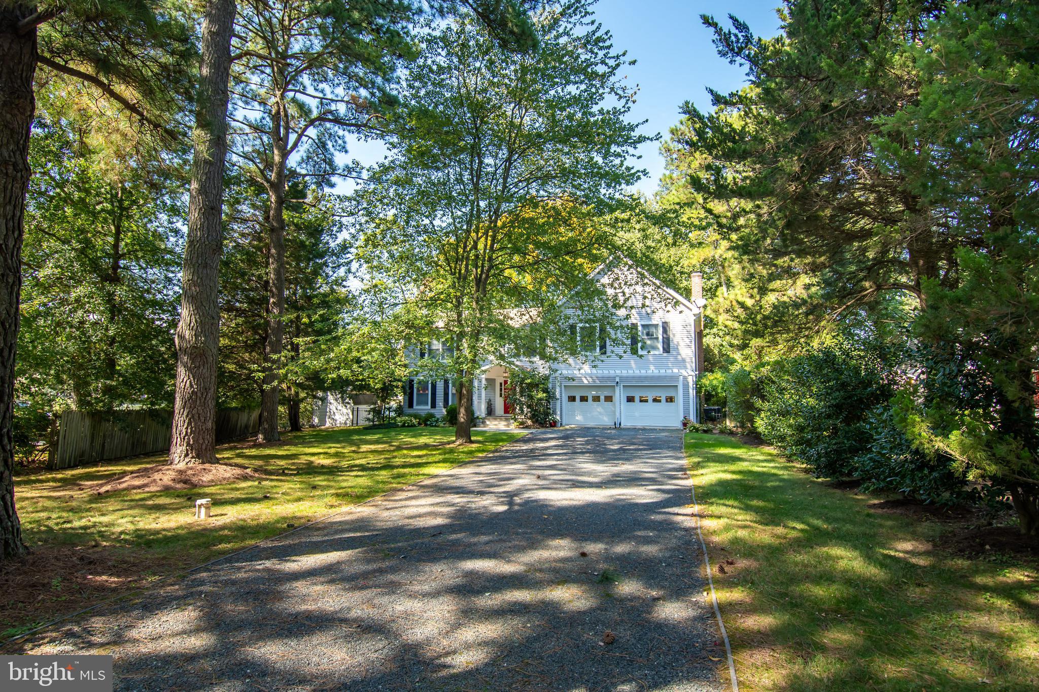 ROYAL ACRES - Residential