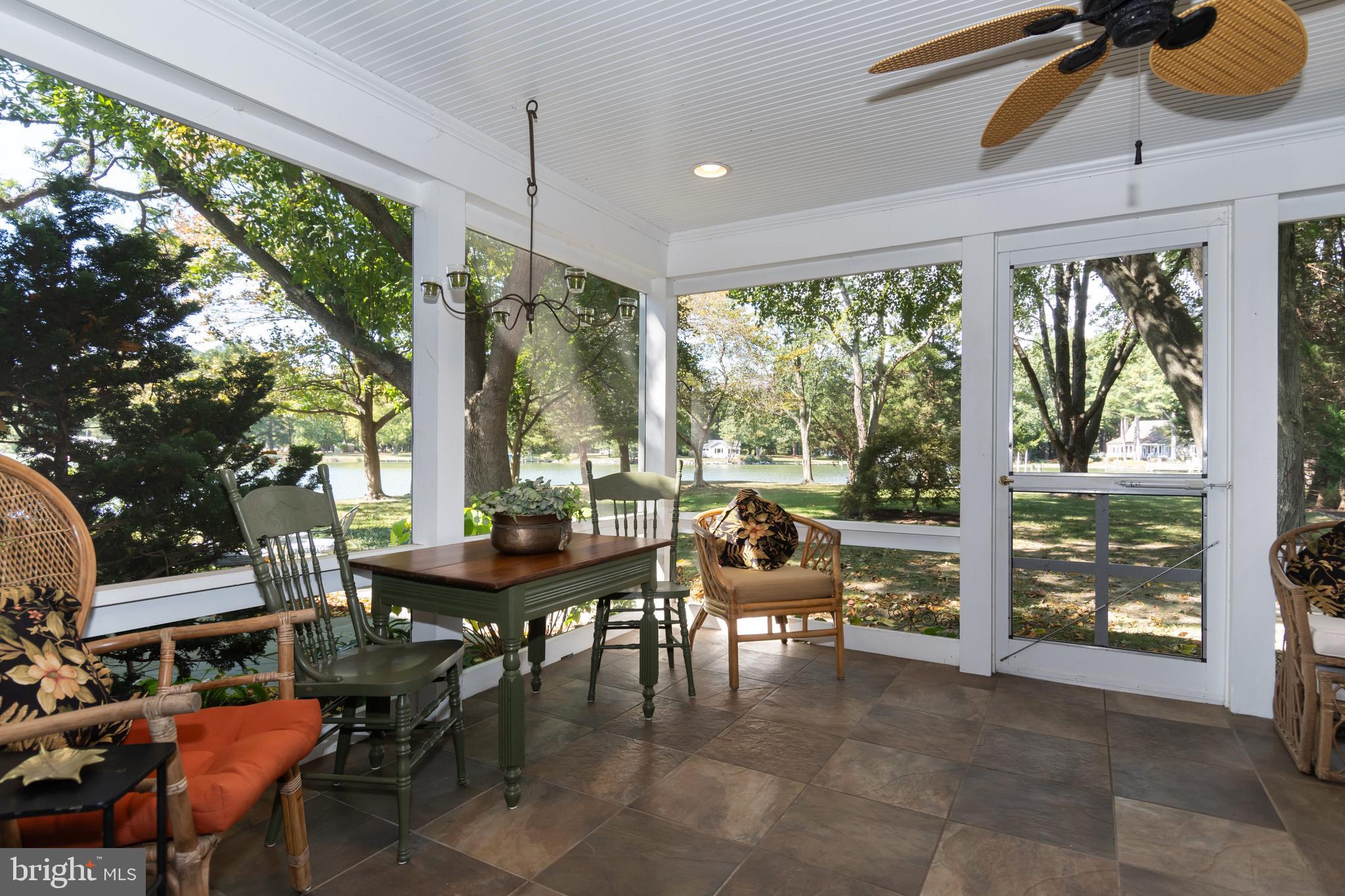 ROYAL ACRES - Residential