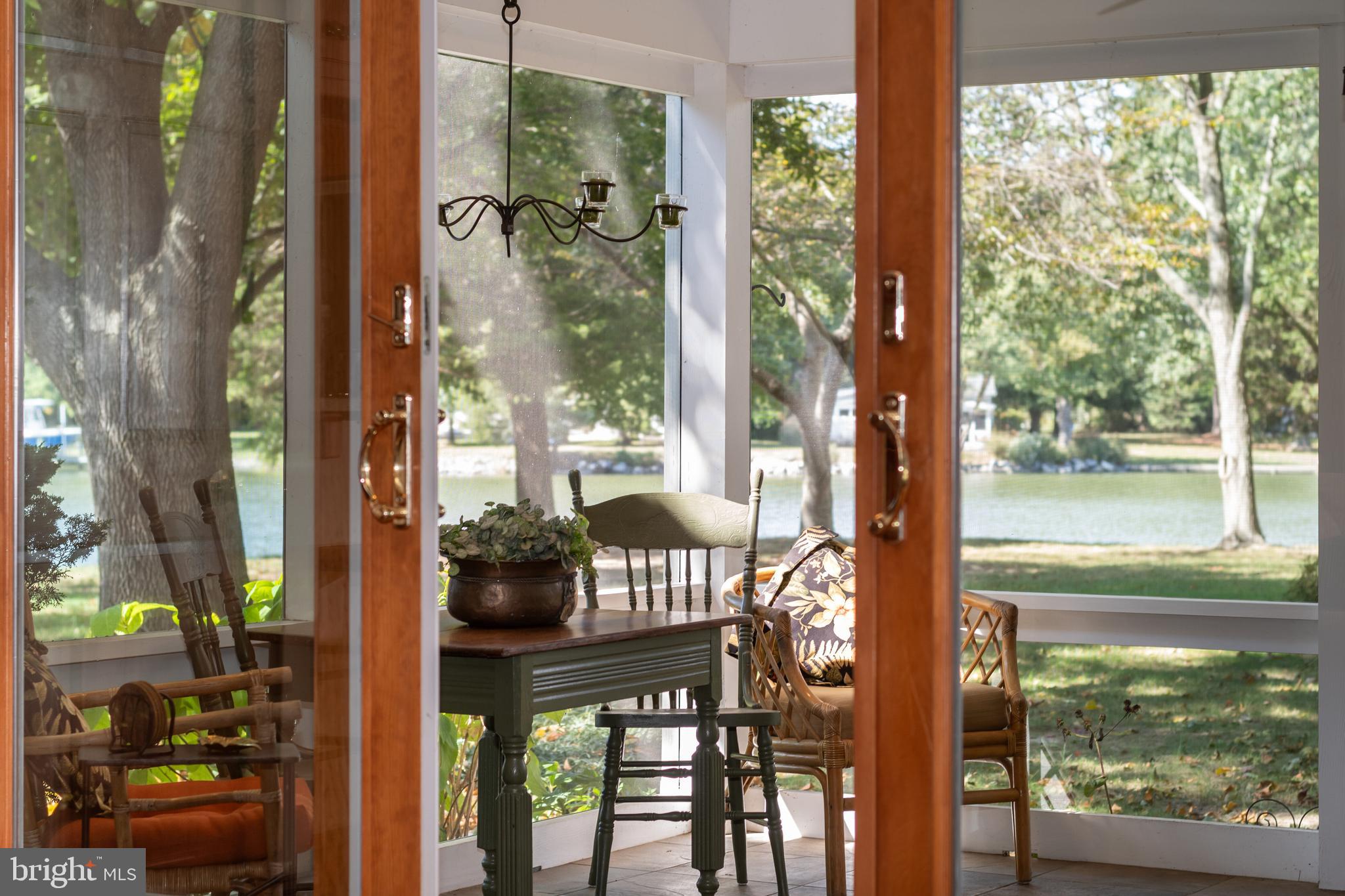 ROYAL ACRES - Residential