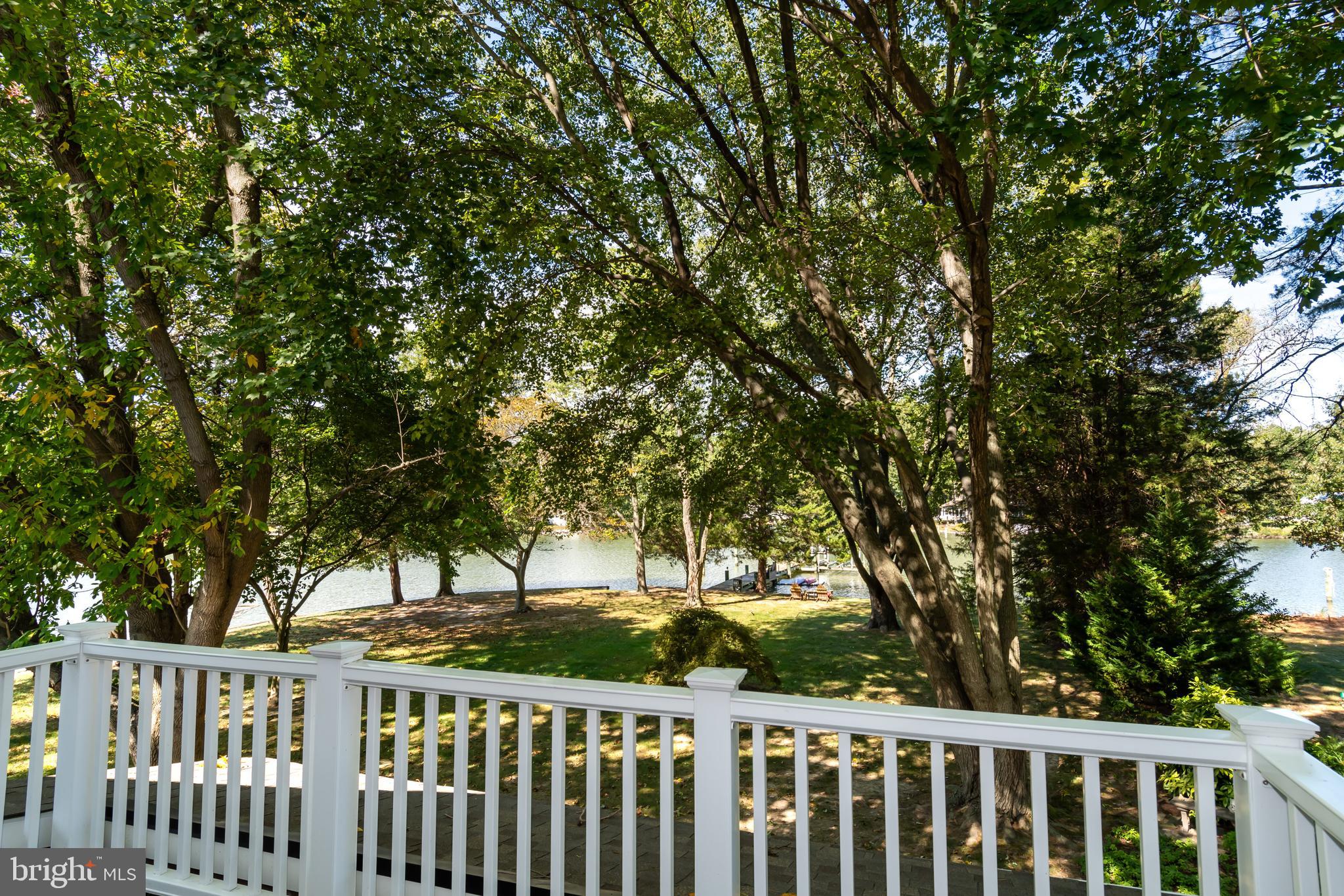 ROYAL ACRES - Residential