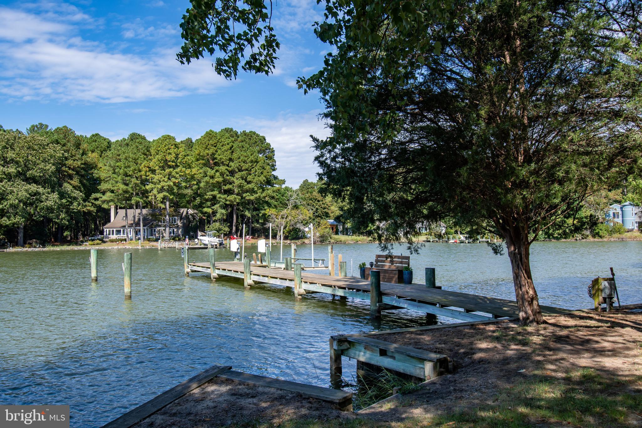 ROYAL ACRES - Residential