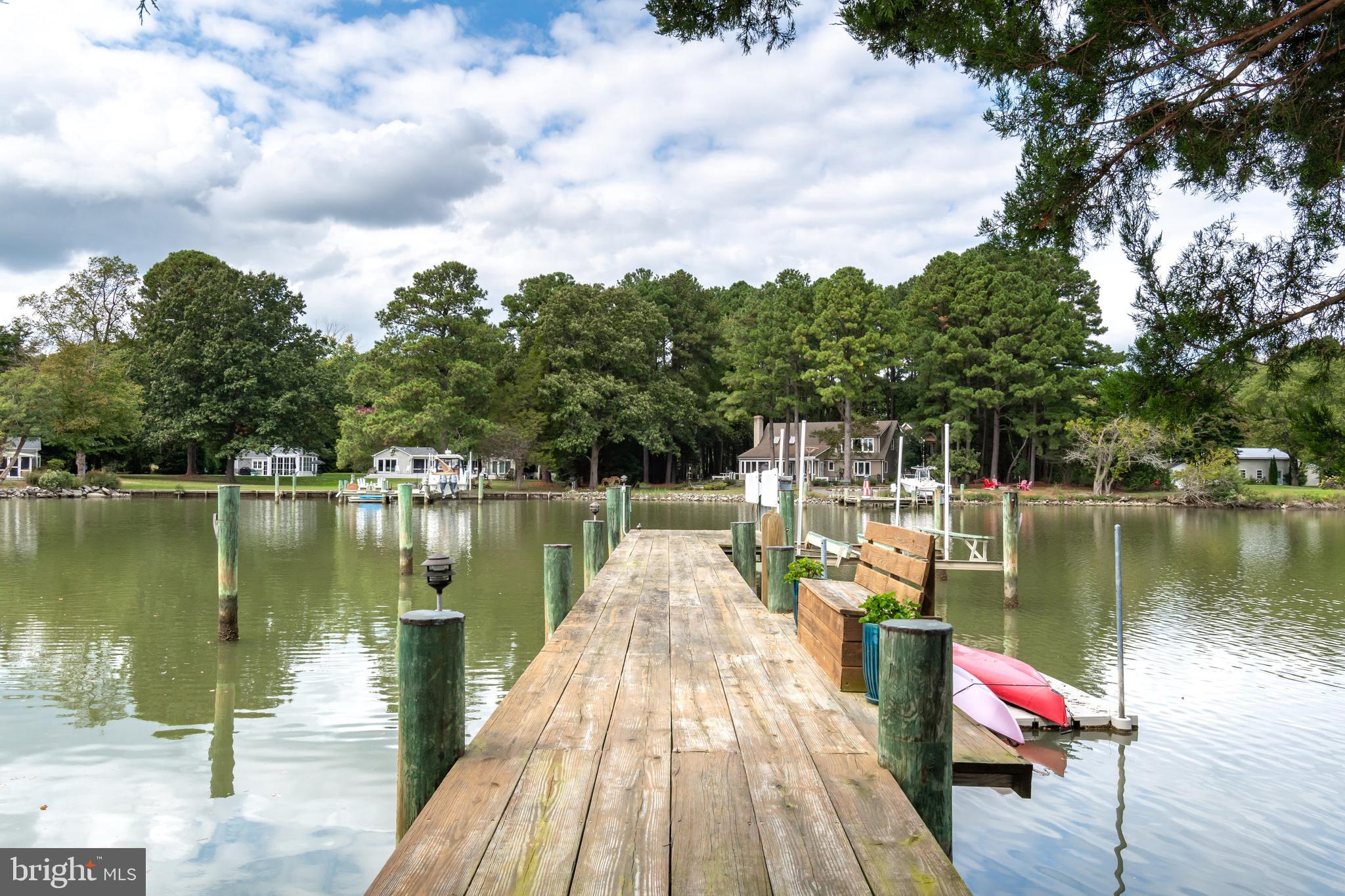 ROYAL ACRES - Residential