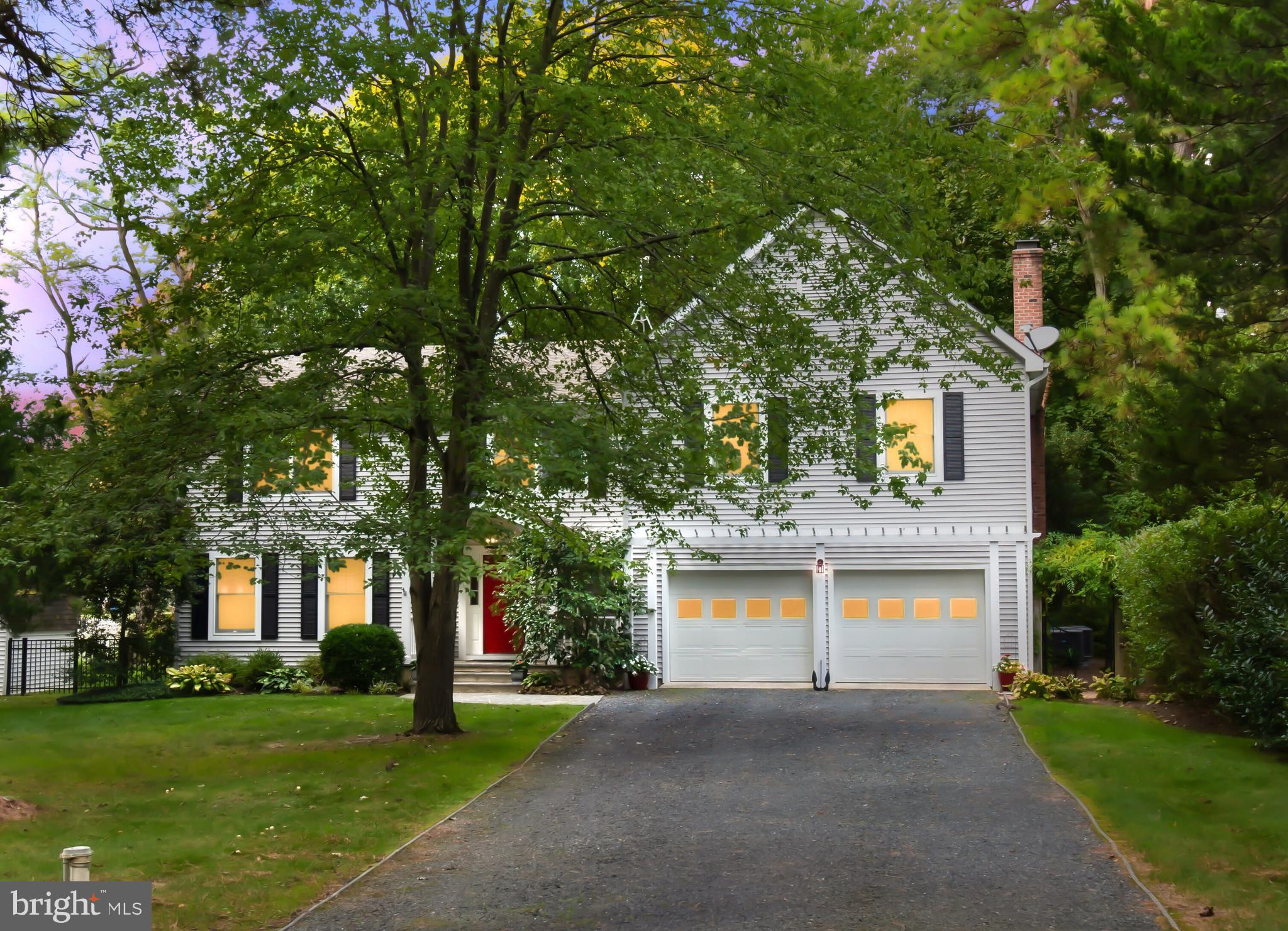 ROYAL ACRES - Residential