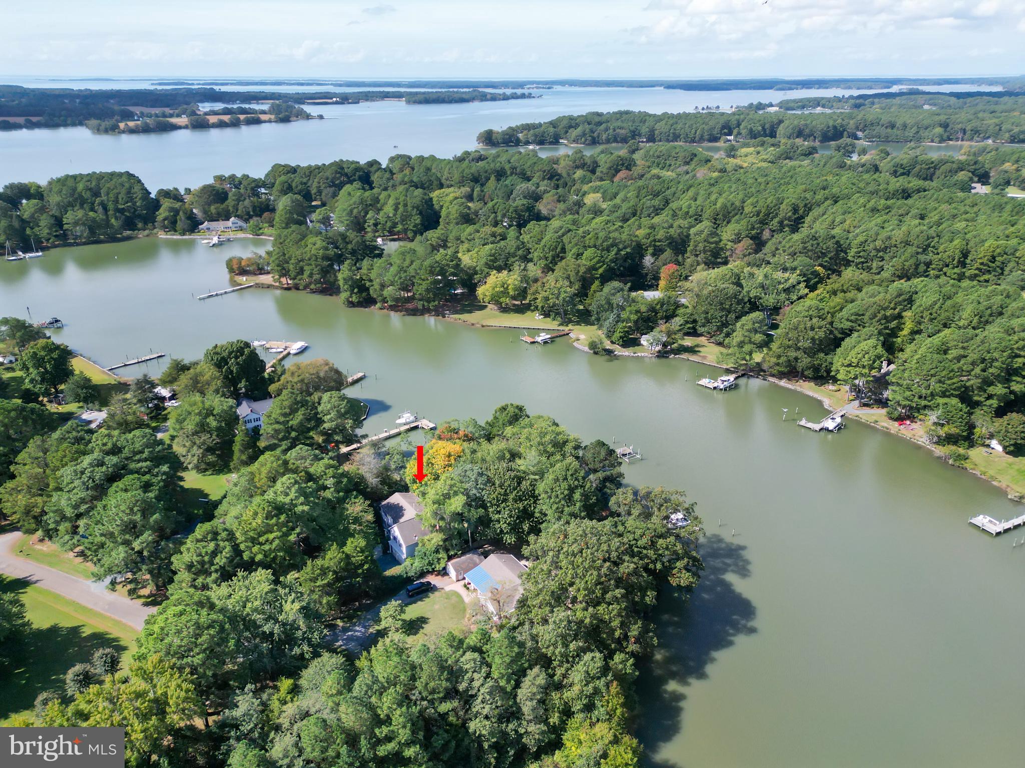 ROYAL ACRES - Residential