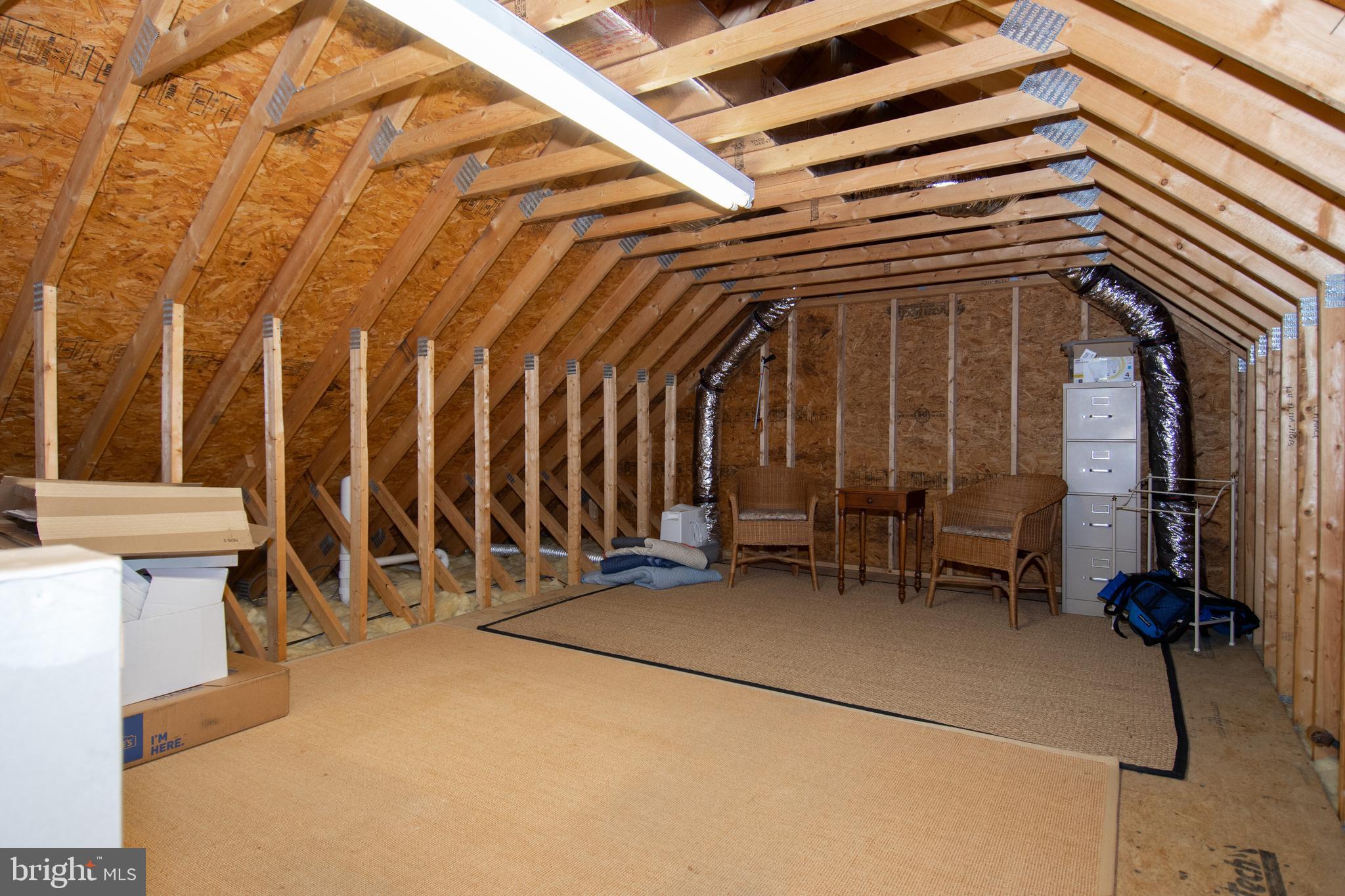 ROYAL ACRES - Residential