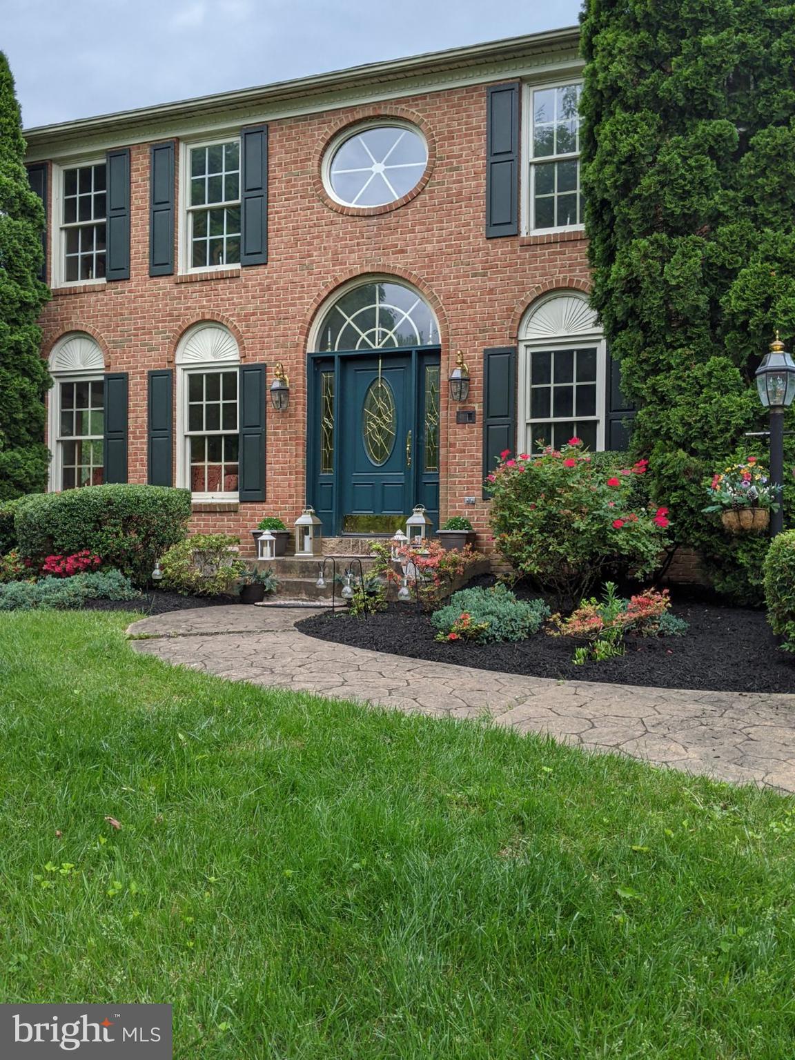 MONTGOMERY MEADOWS - Residential