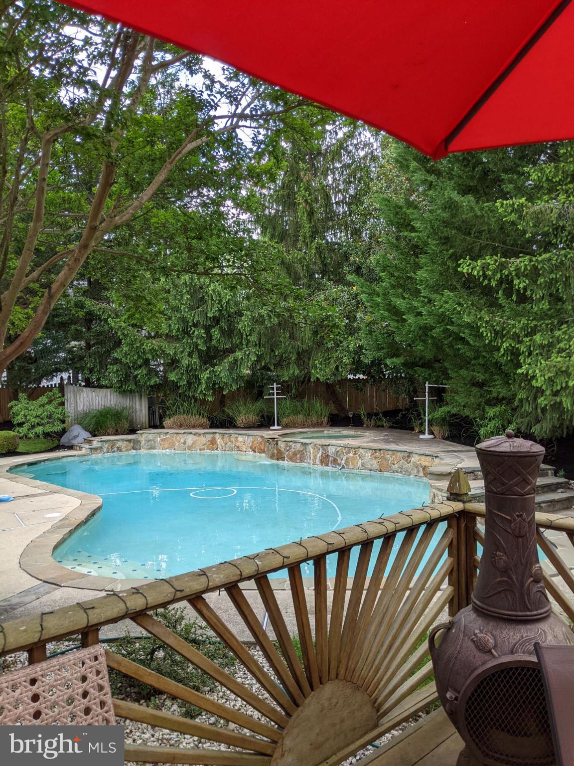 MONTGOMERY MEADOWS - Residential