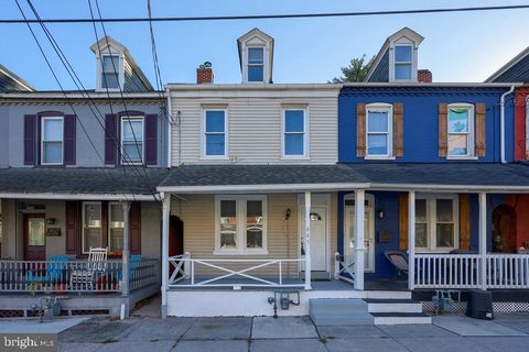 Photo of 645 N MARY ST, LANCASTER, PA 17603 (MLS # PALA2026938)