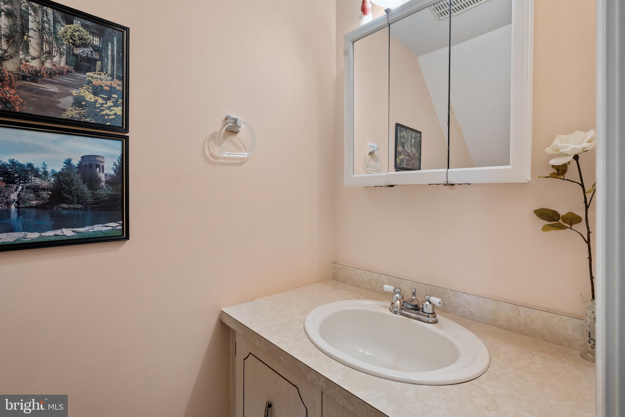 GREEN MEADOWS - Residential