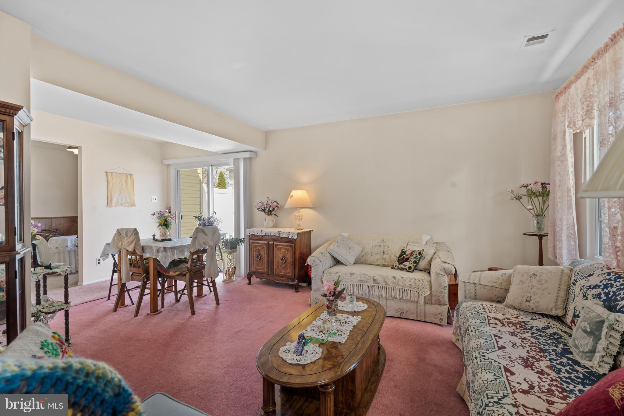 GREEN MEADOWS - Residential