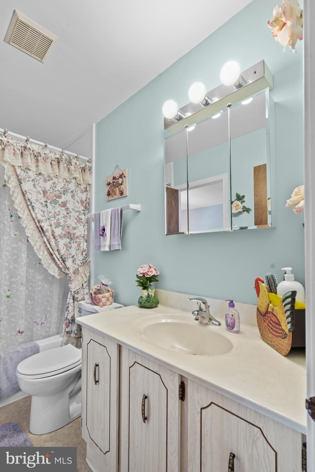 GREEN MEADOWS - Residential