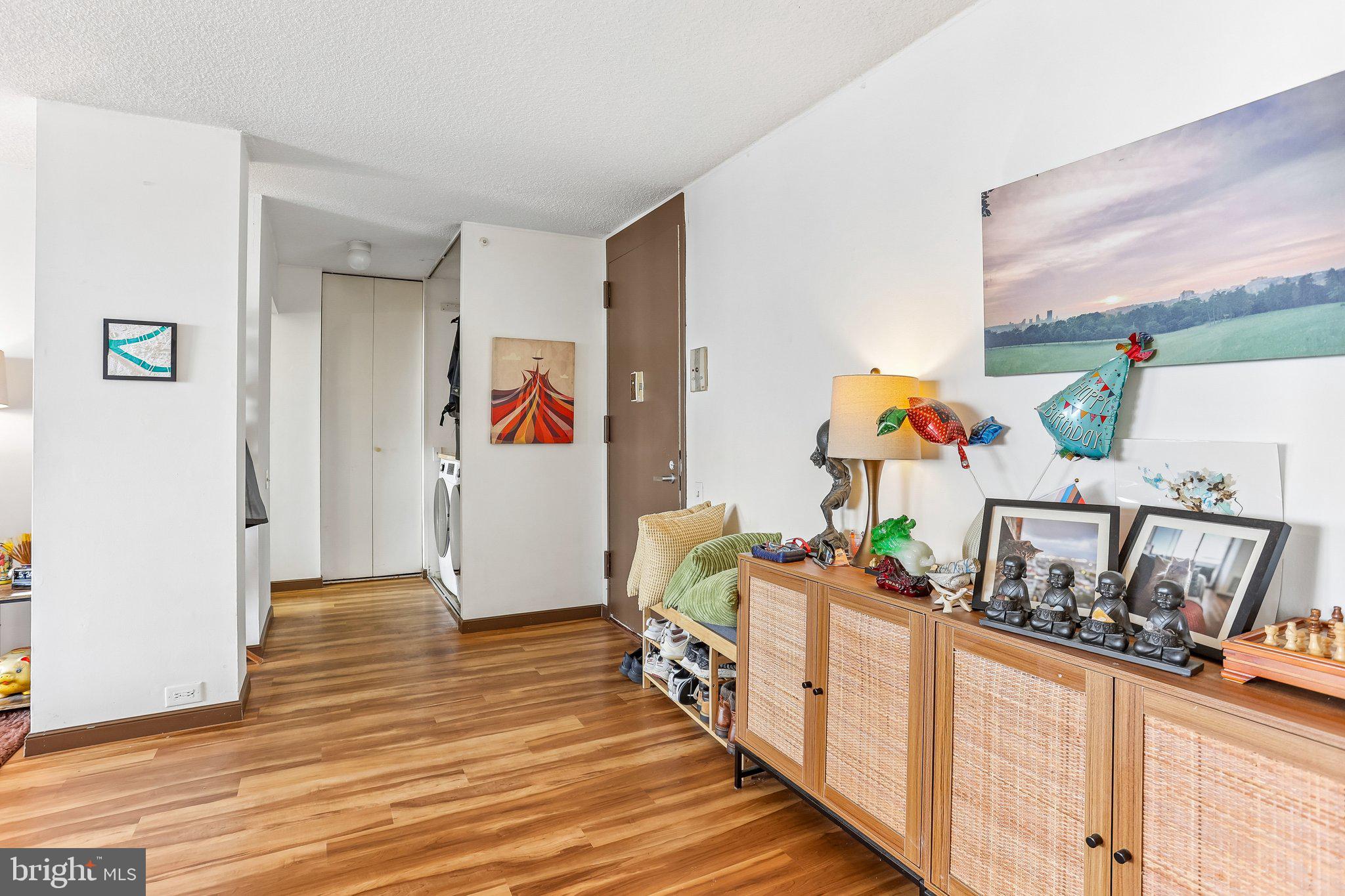 1326 SPRUCE STREET 42 2806