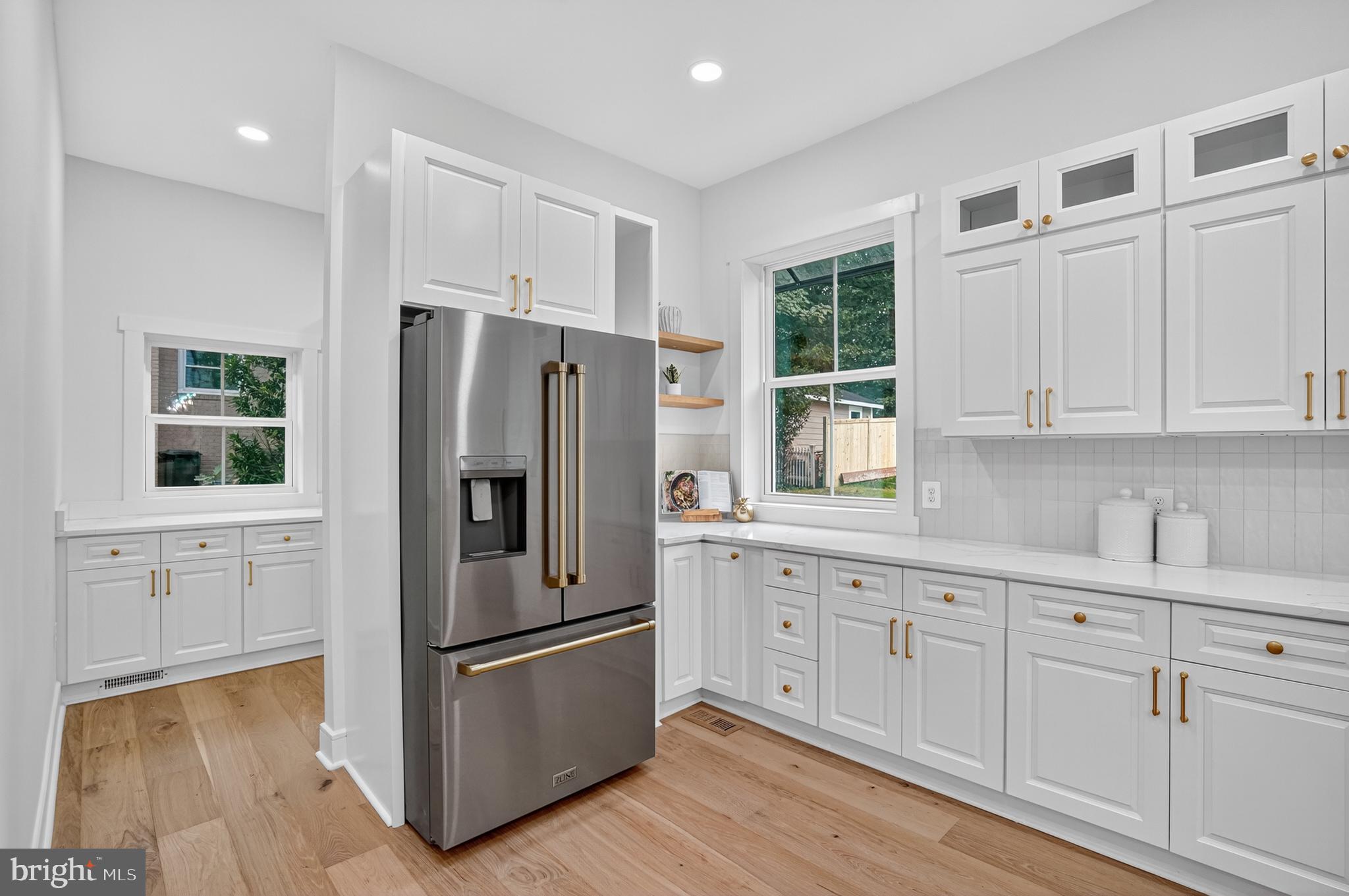 HALEMHURST - Residential