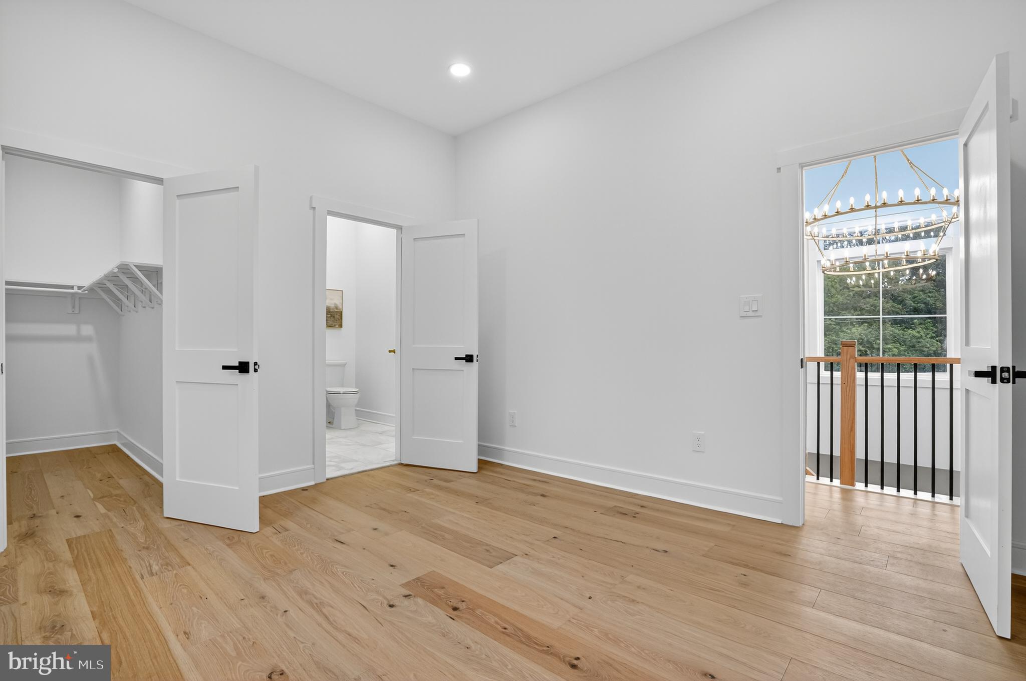 HALEMHURST - Residential