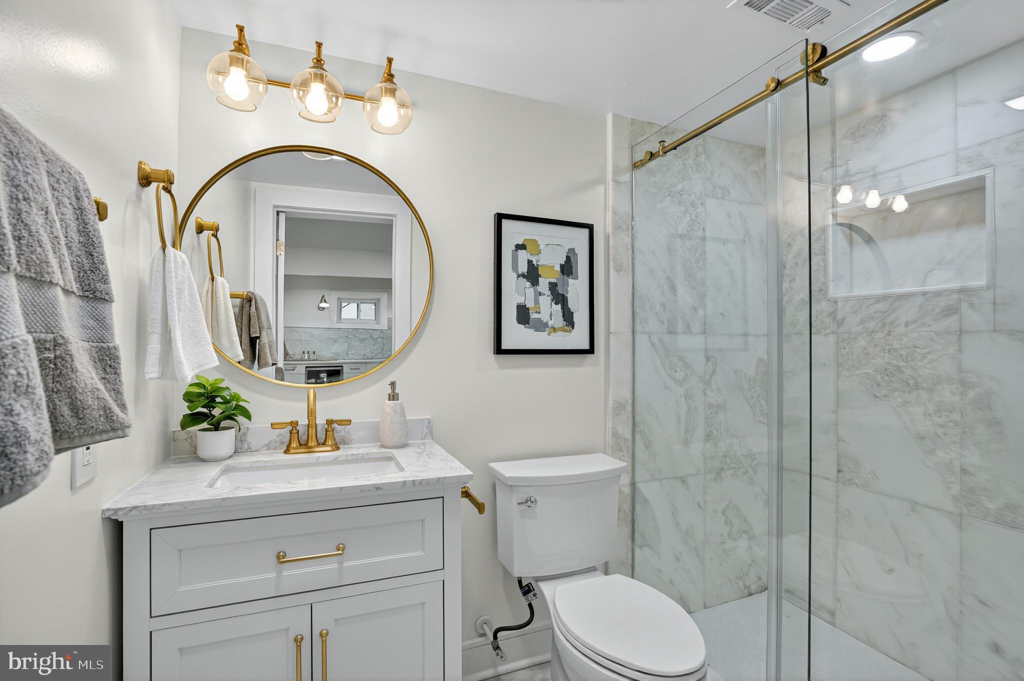 HALEMHURST - Residential