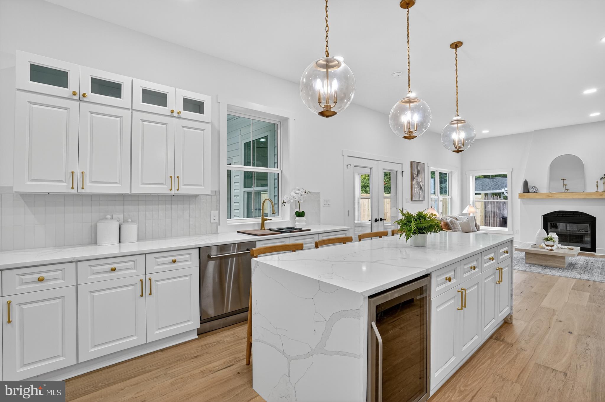 HALEMHURST - Residential