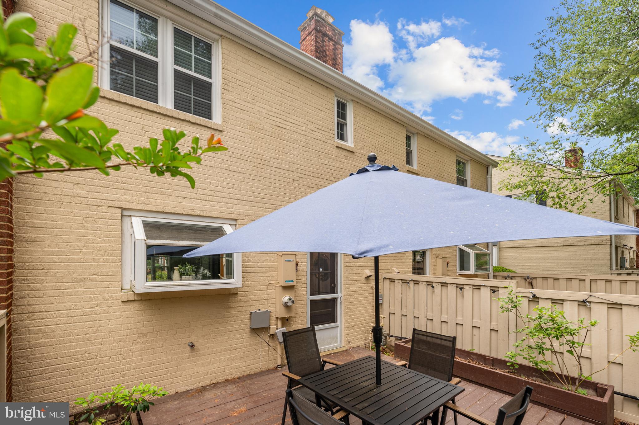 FAIRLINGTON TOWNE - Residential