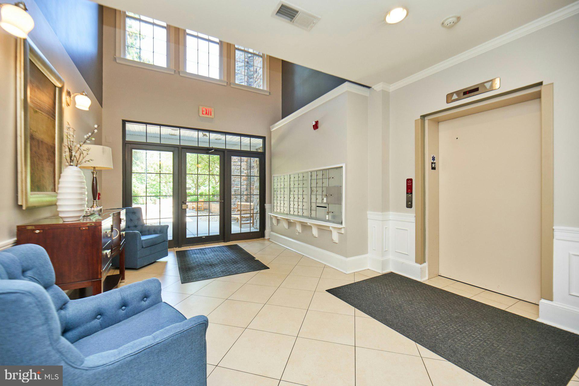 24701 BYRNE MEADOW SQUARE 404