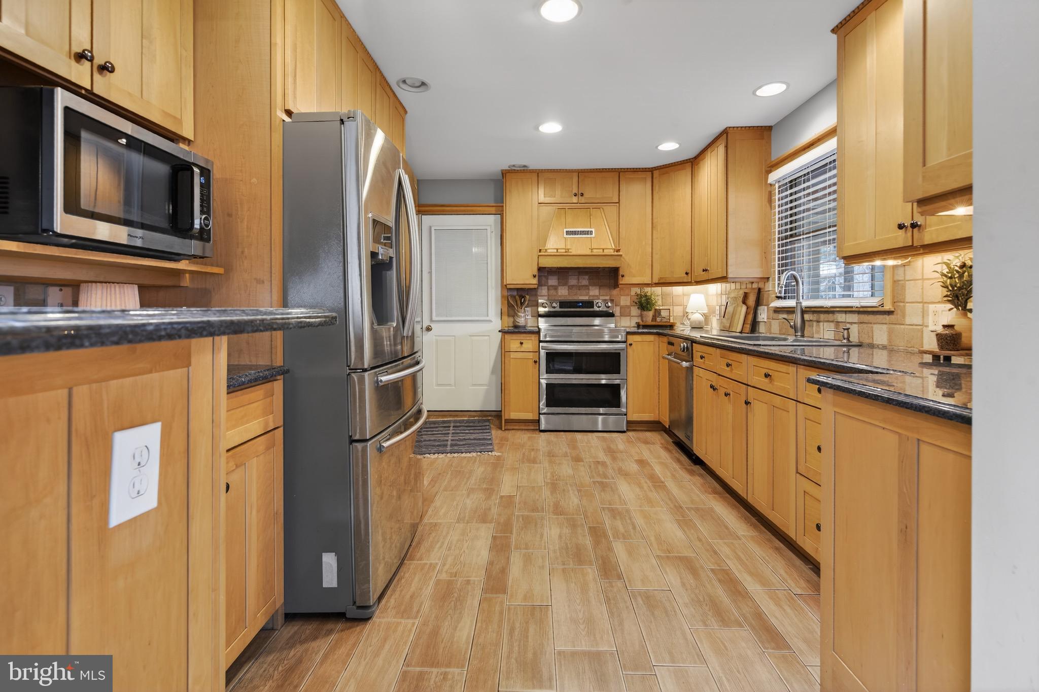 LAKE HAUTO - Residential