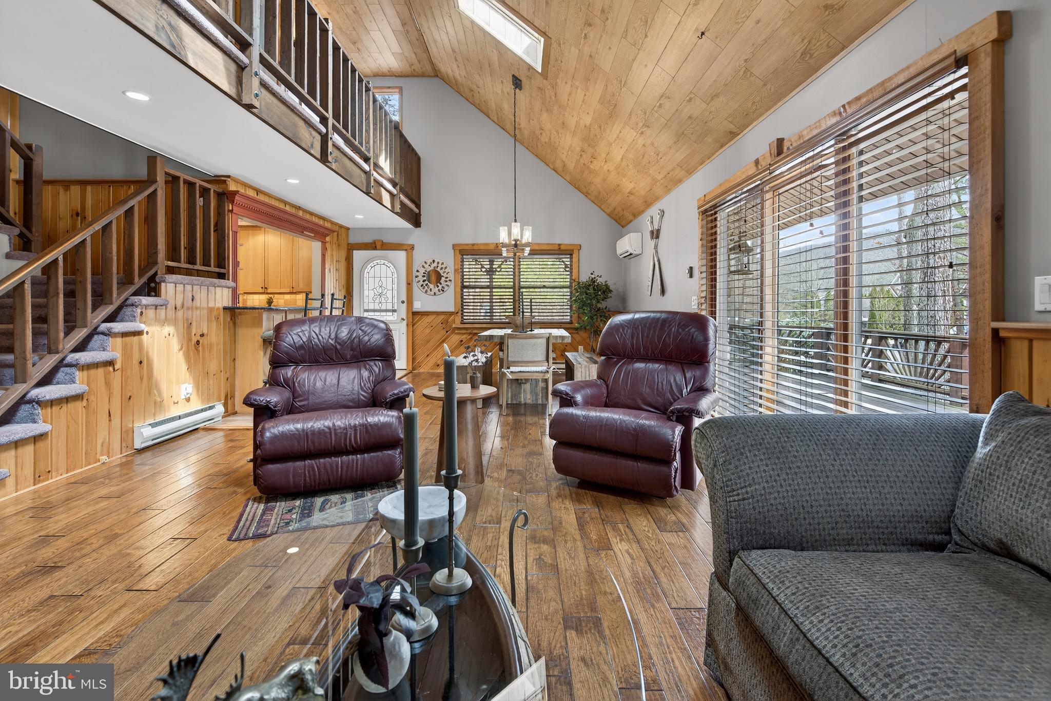 LAKE HAUTO - Residential