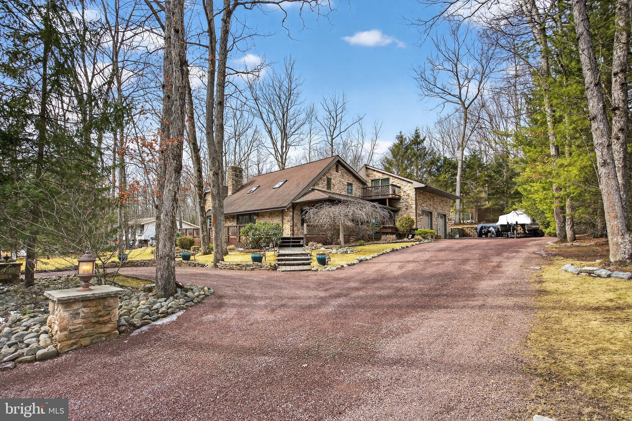 LAKE HAUTO - Residential