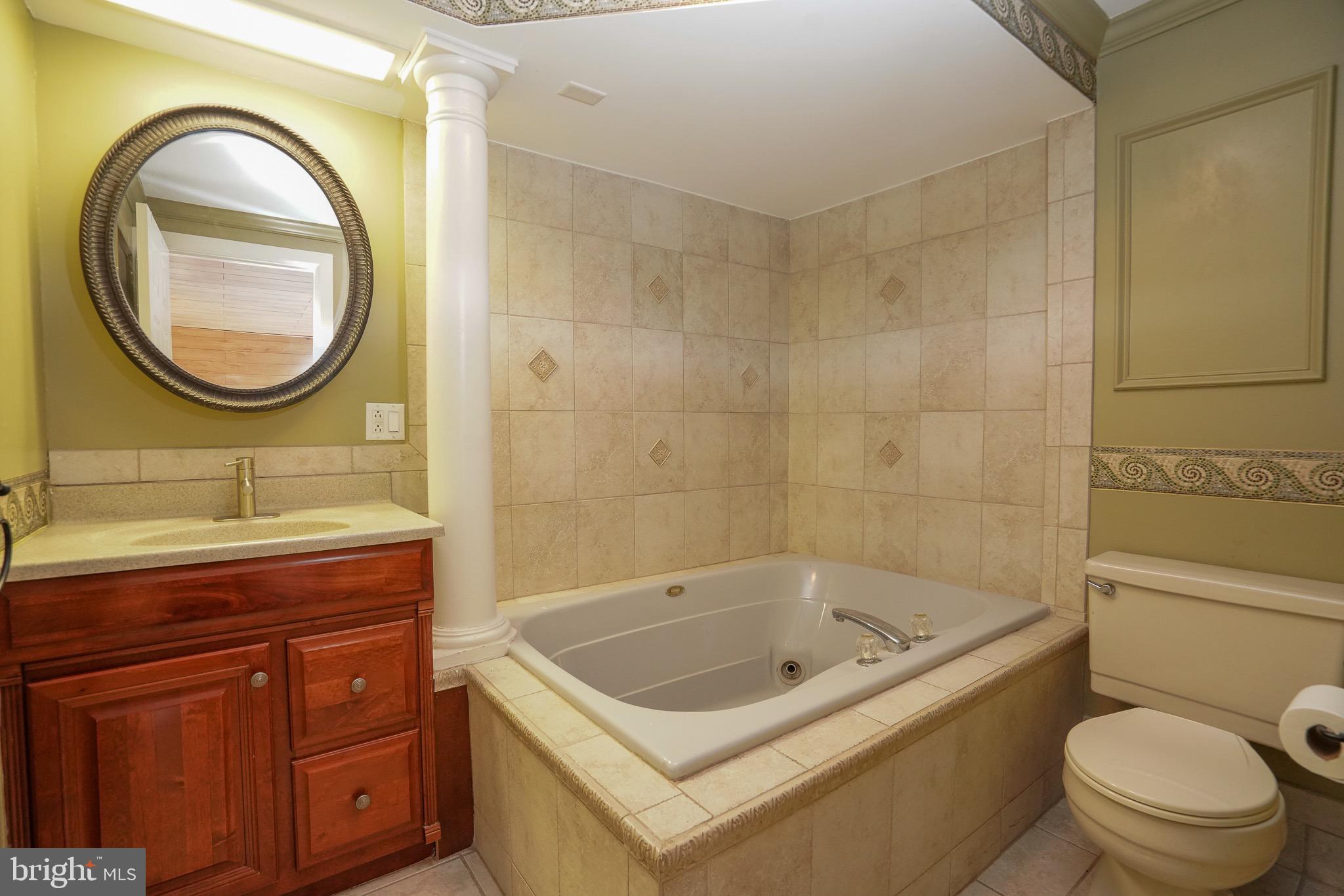 LAKE HAUTO - Residential