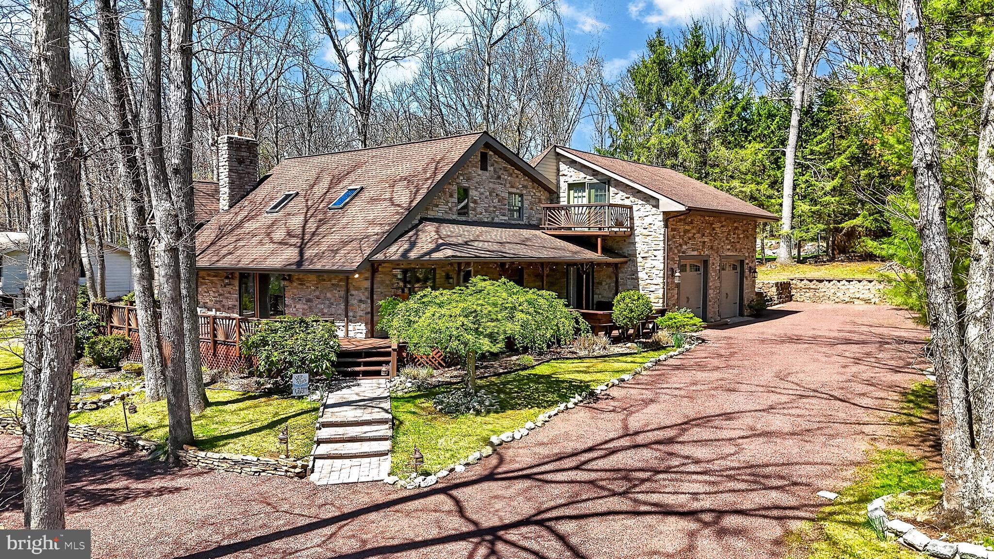 29 GREAT OAKS DRIVE