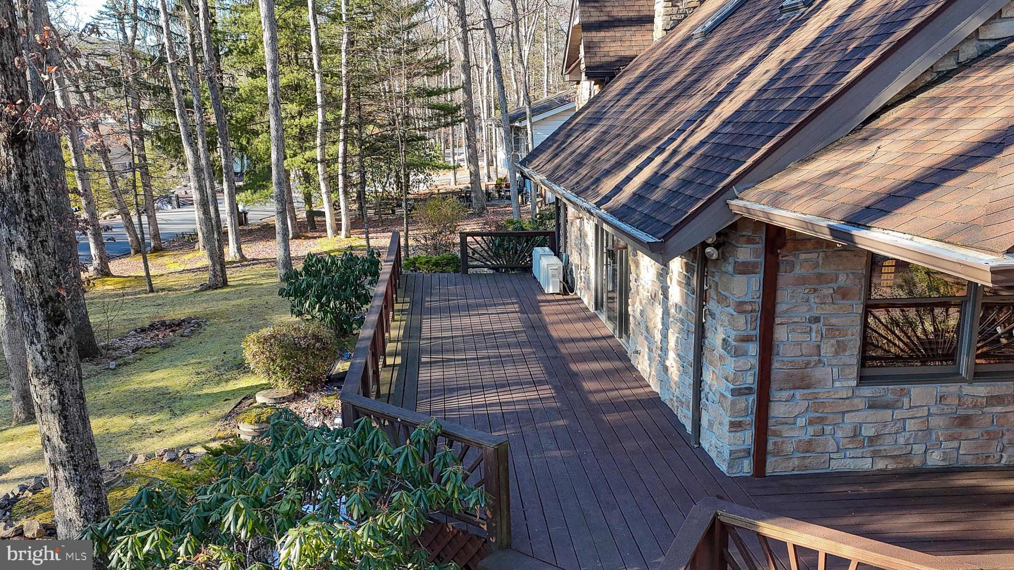 LAKE HAUTO - Residential