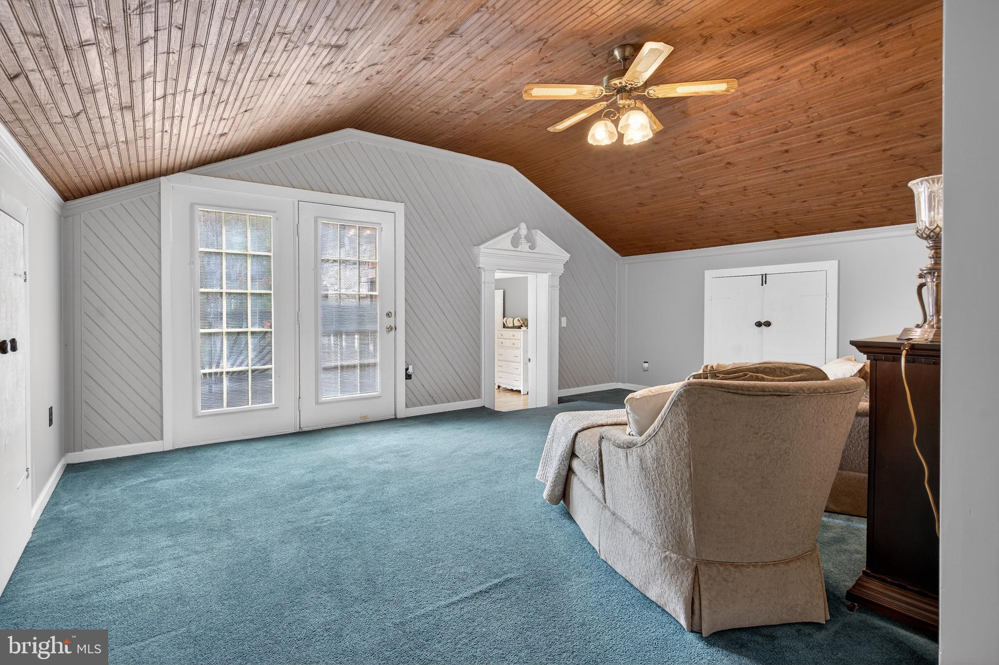 LAKE HAUTO - Residential