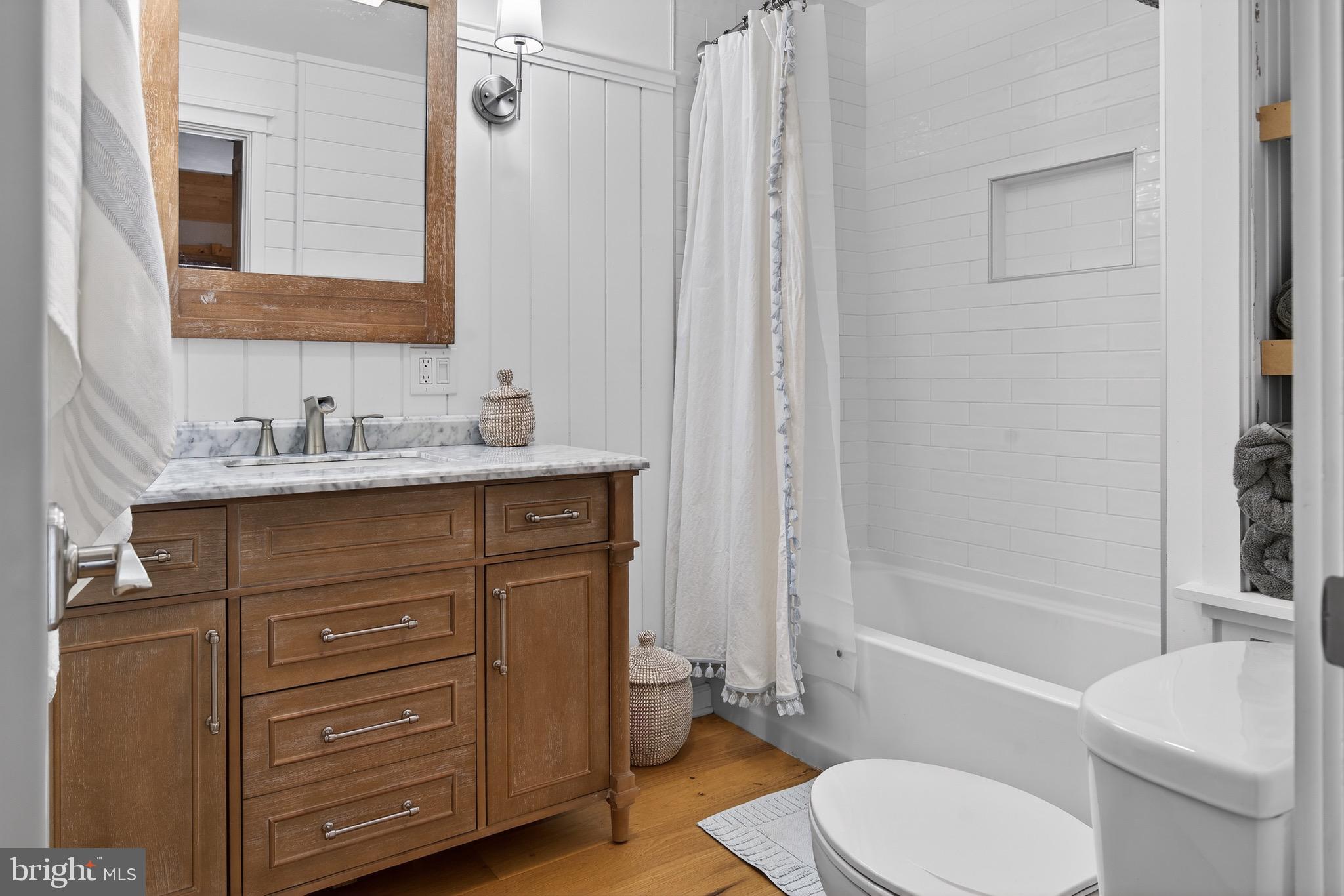 LAKE HAUTO - Residential