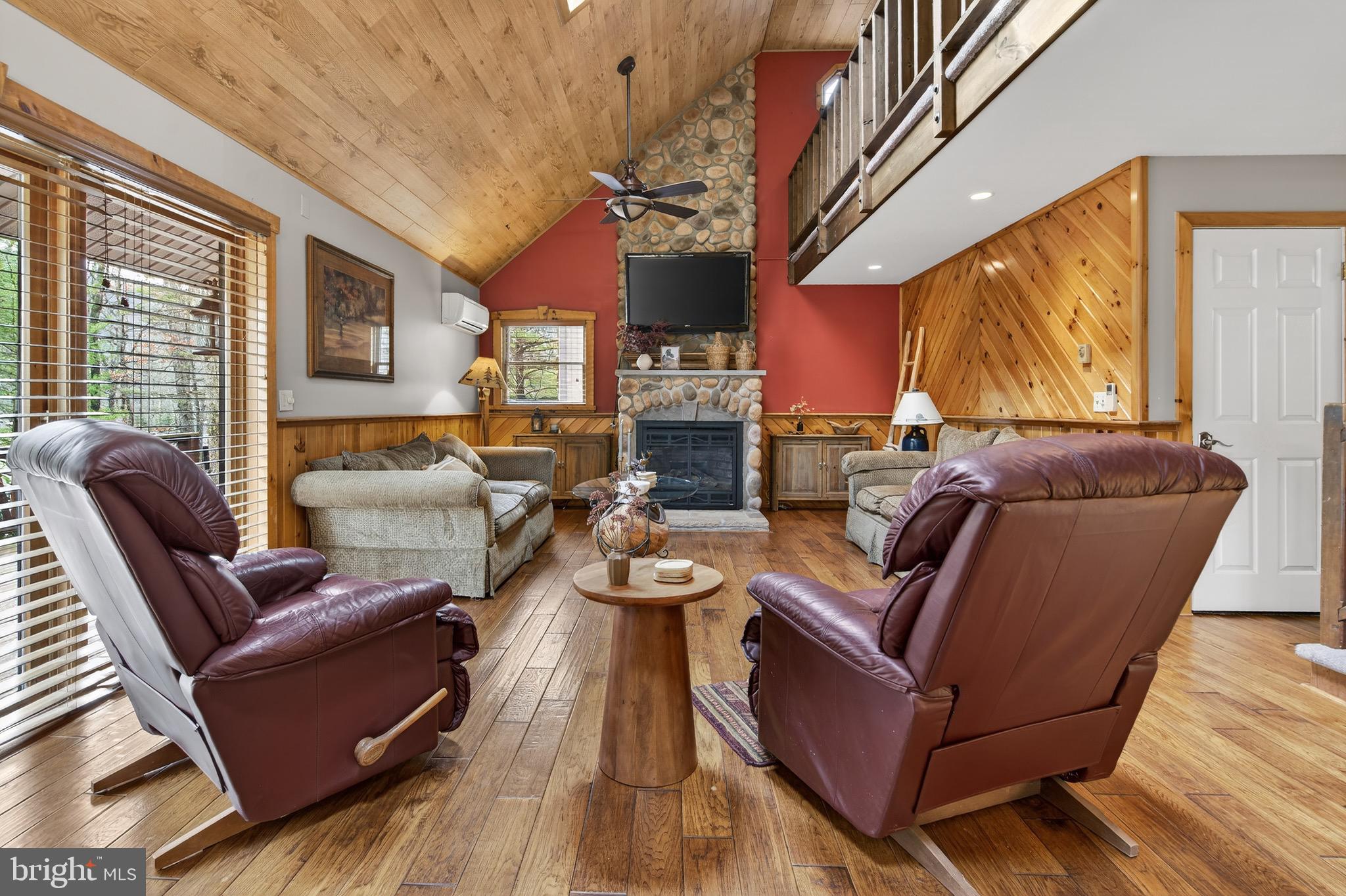 LAKE HAUTO - Residential