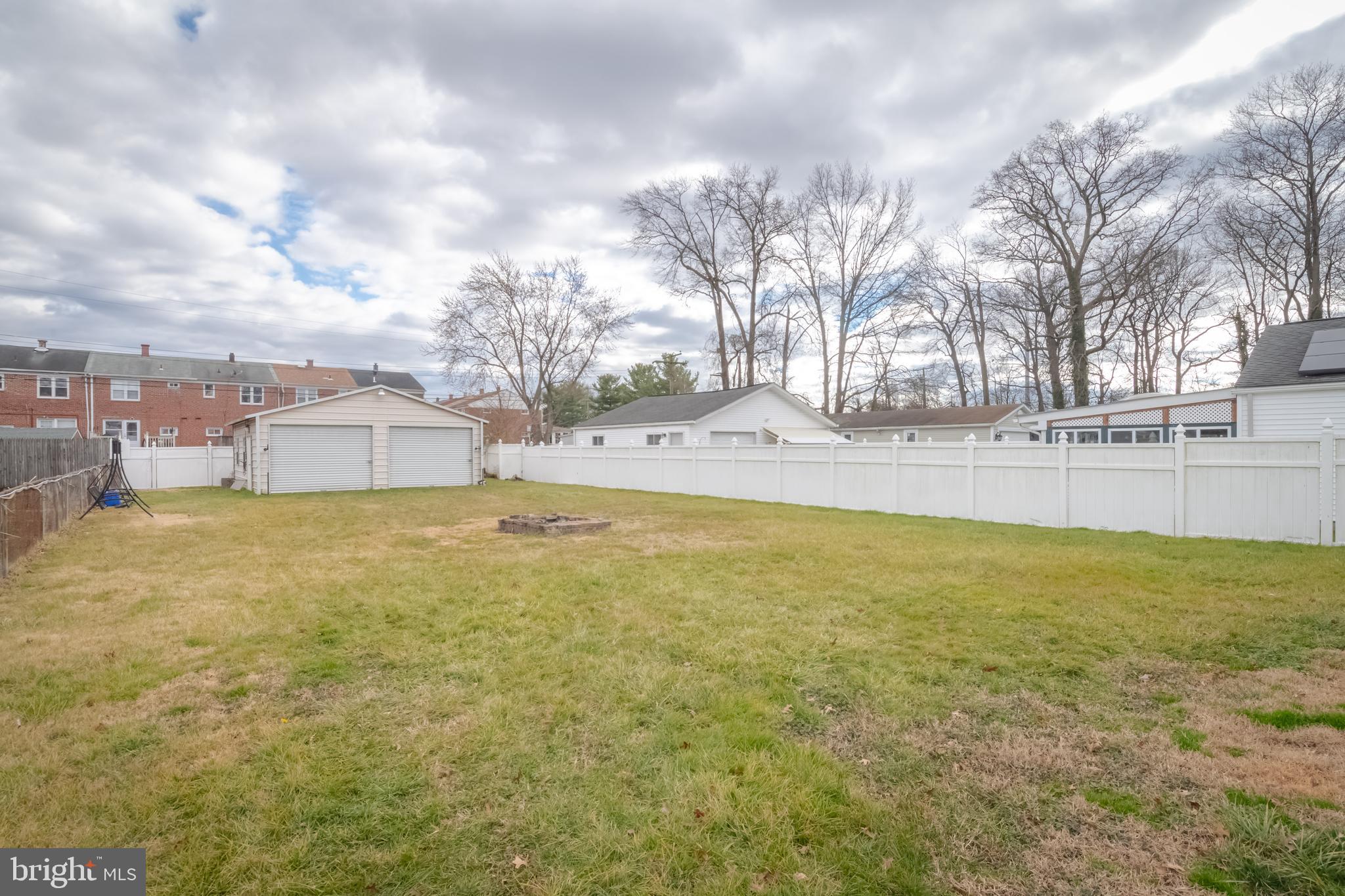 FRENCHS PARK - Residential