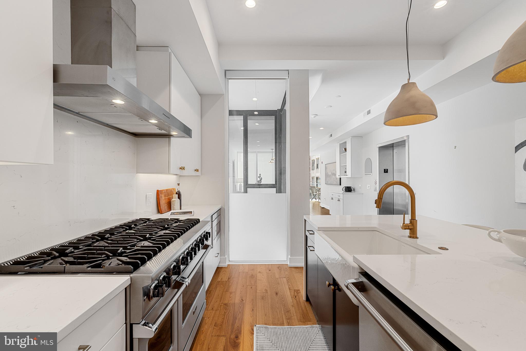 RITTENHOUSE SQUARE - Residential