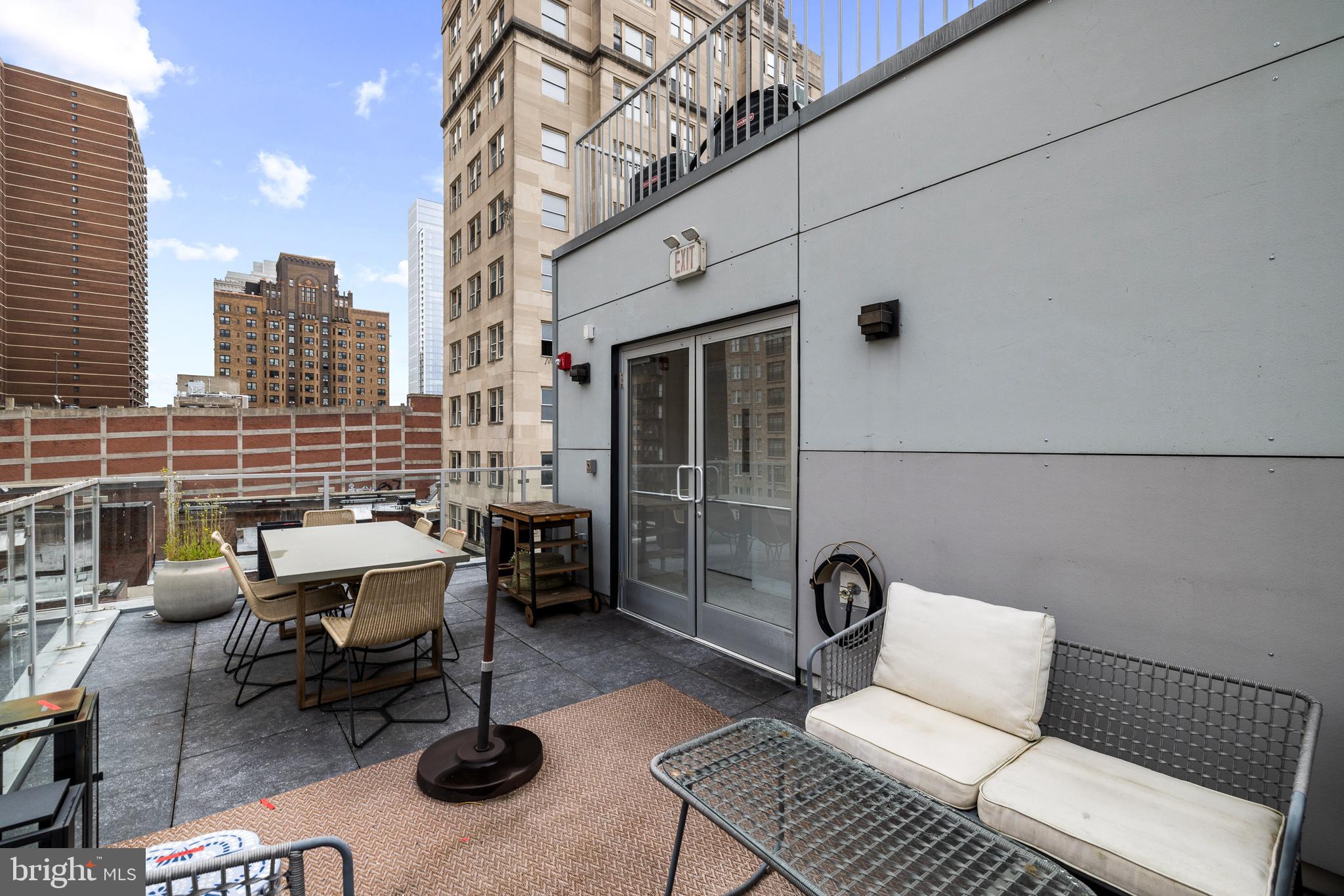 RITTENHOUSE SQUARE - Residential
