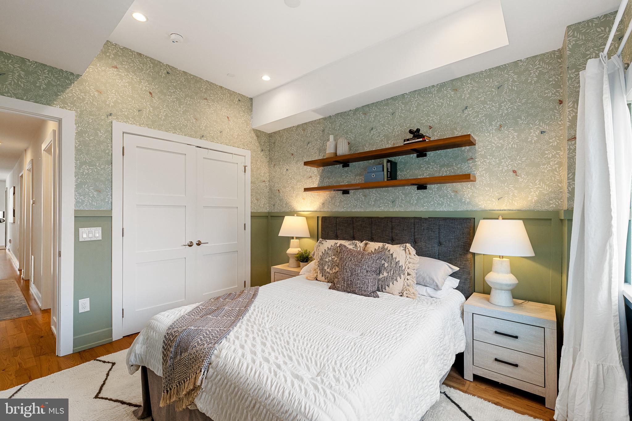 RITTENHOUSE SQUARE - Residential
