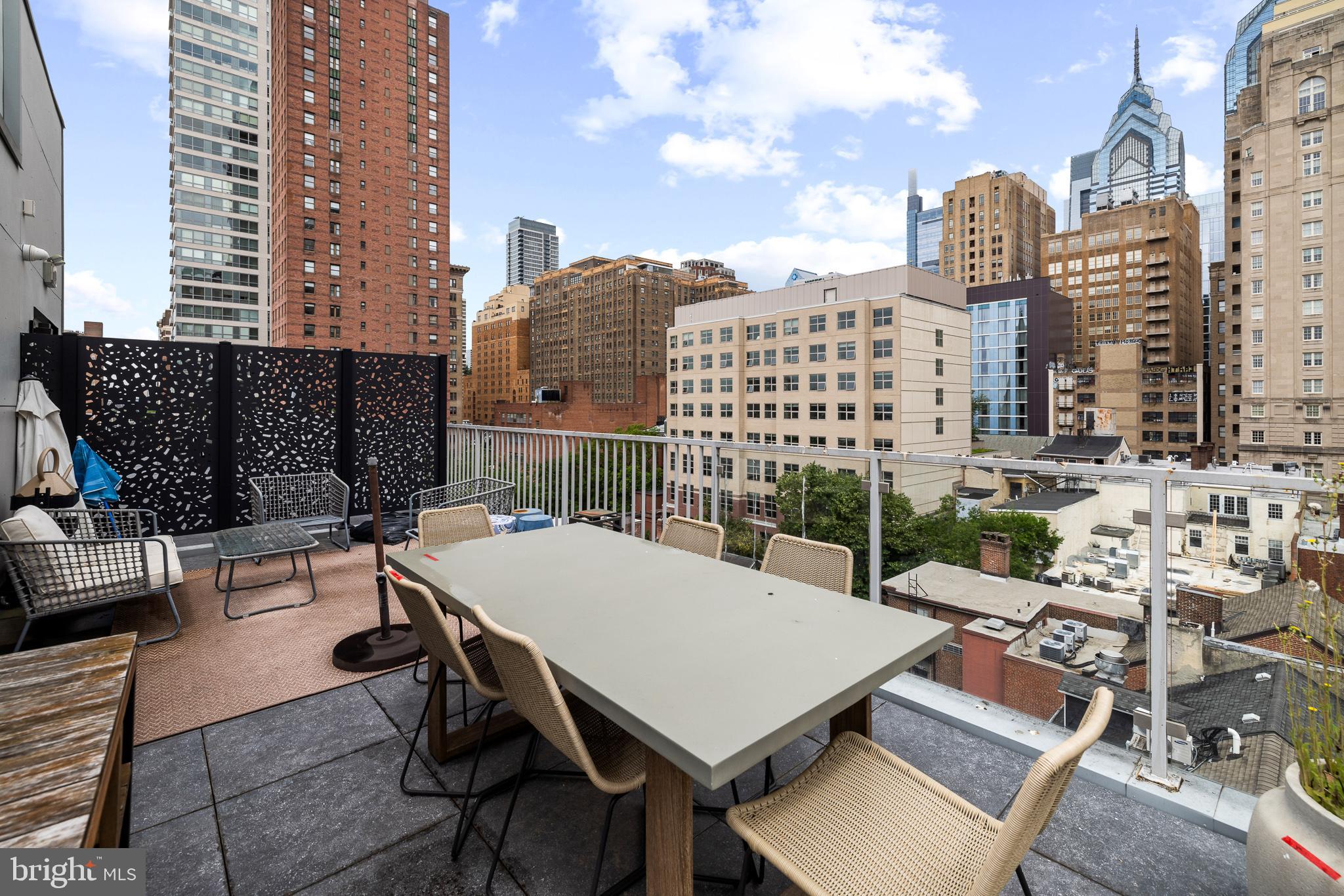 RITTENHOUSE SQUARE - Residential